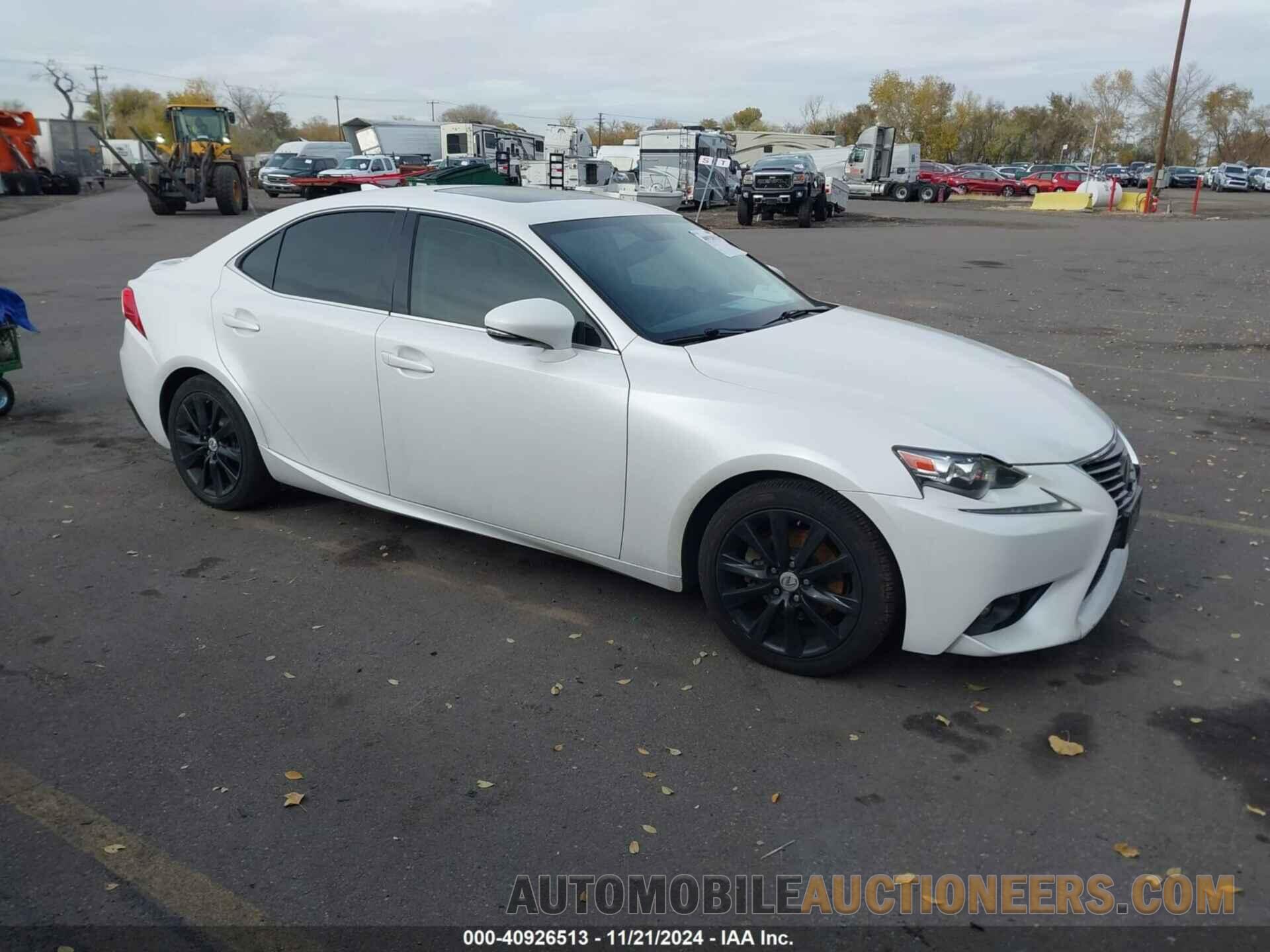 JTHCF1D26F5018588 LEXUS IS 250 2015