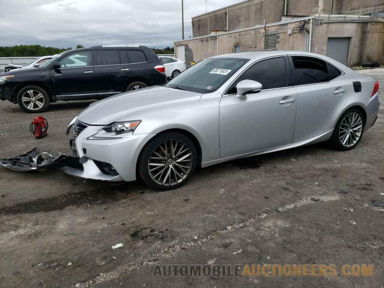 JTHCF1D26F5020776 LEXUS IS 2015