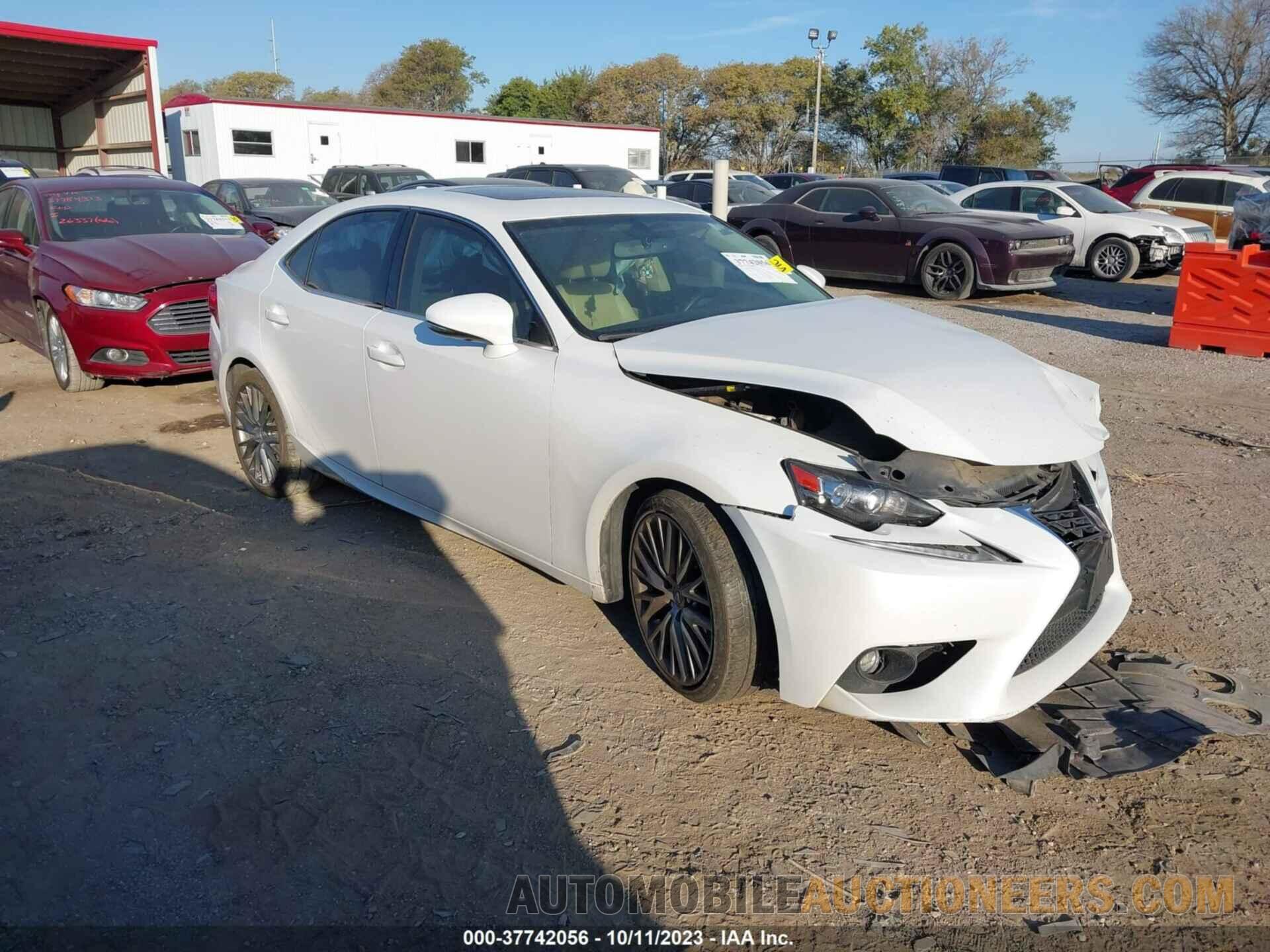 JTHCF1D28F5018334 LEXUS IS 2015