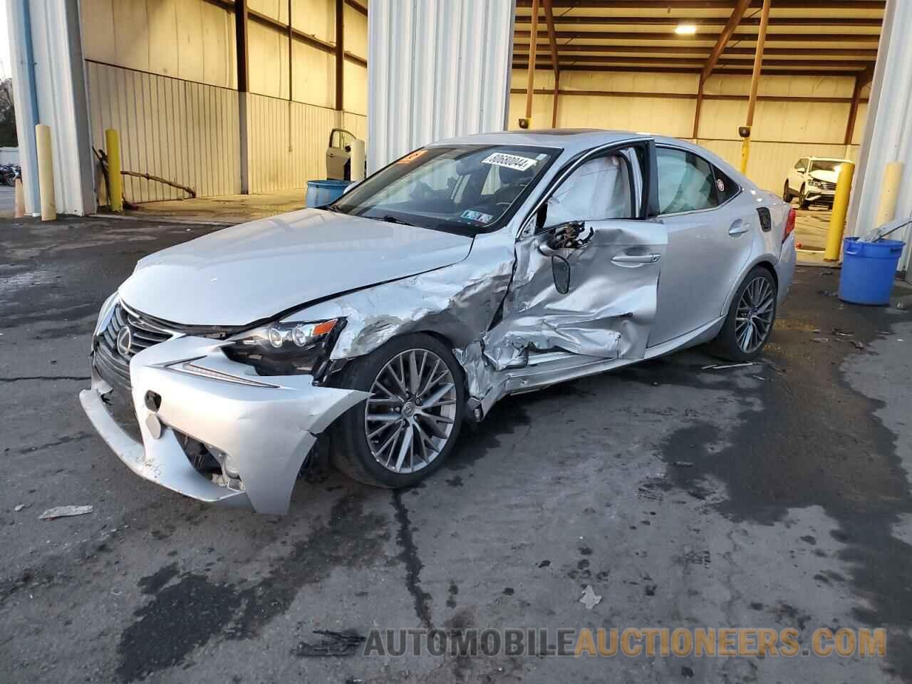 JTHCF1D29F5016530 LEXUS IS 2015