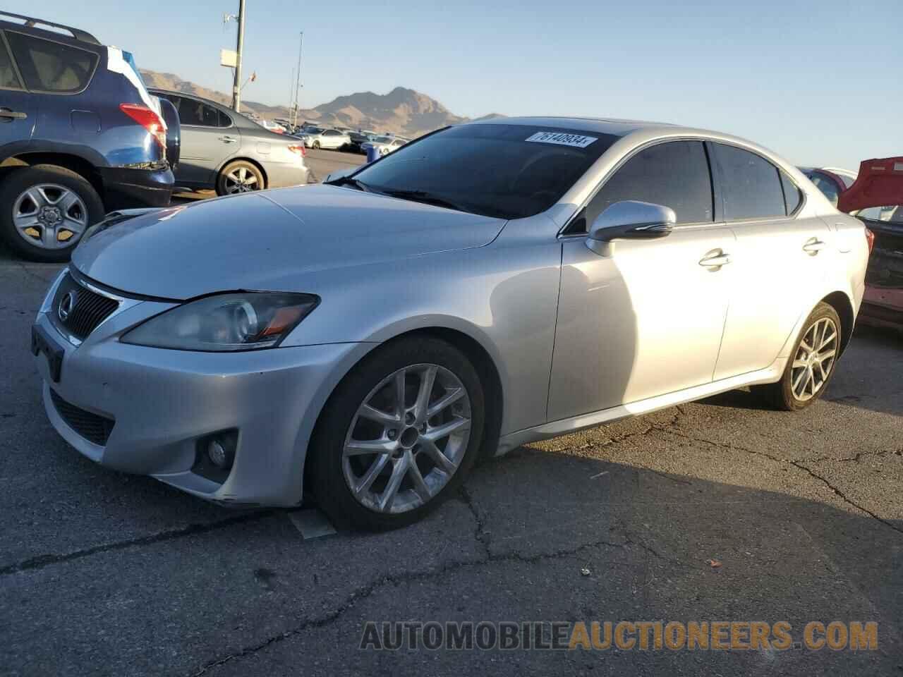 JTHCF5C20D5062852 LEXUS IS 2013