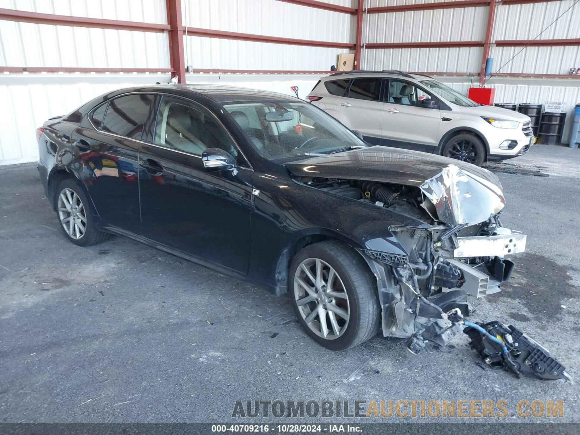 JTHCF5C22D5063226 LEXUS IS 250 2013