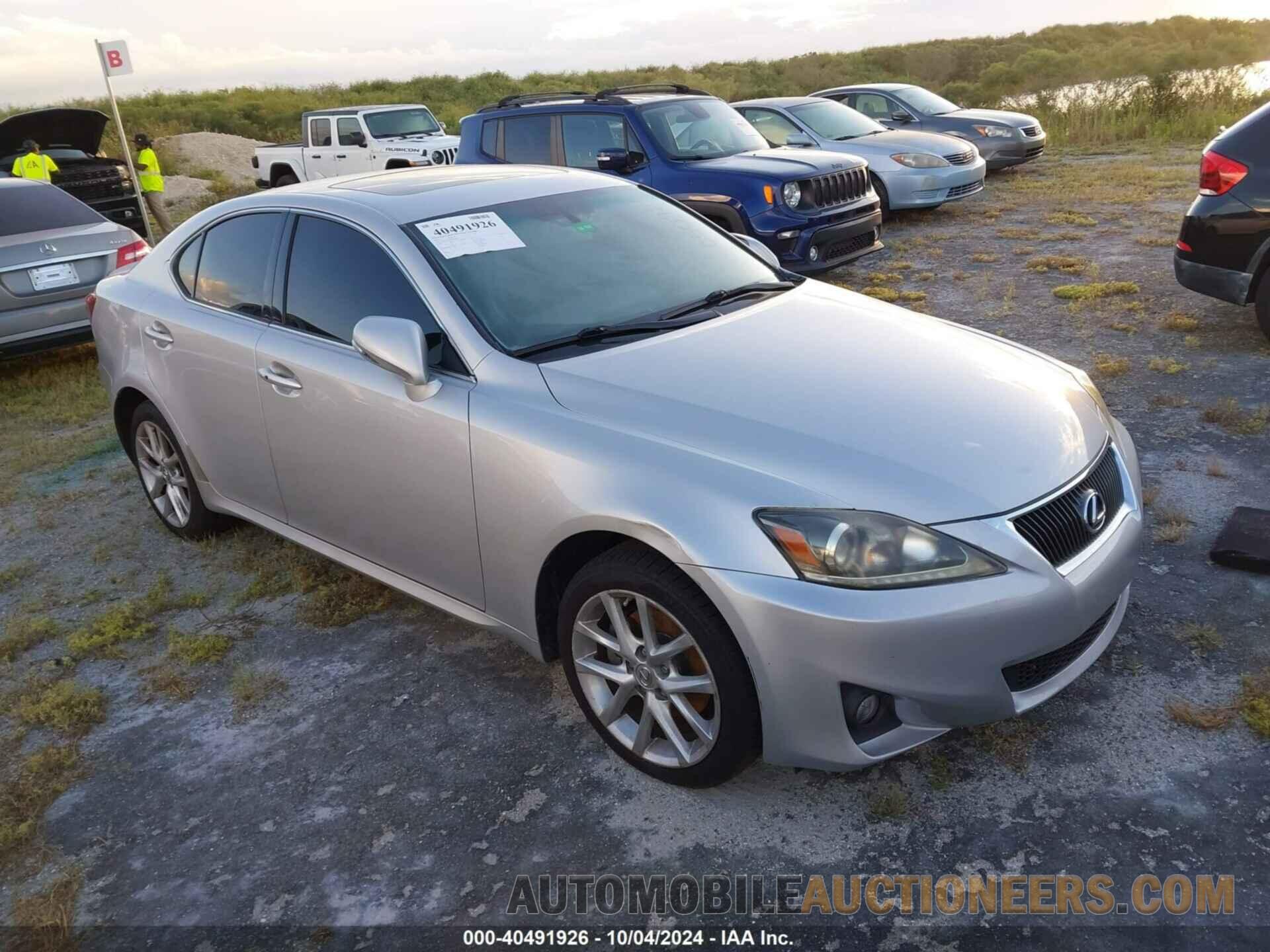 JTHCF5C23B5050921 LEXUS IS 250 2011