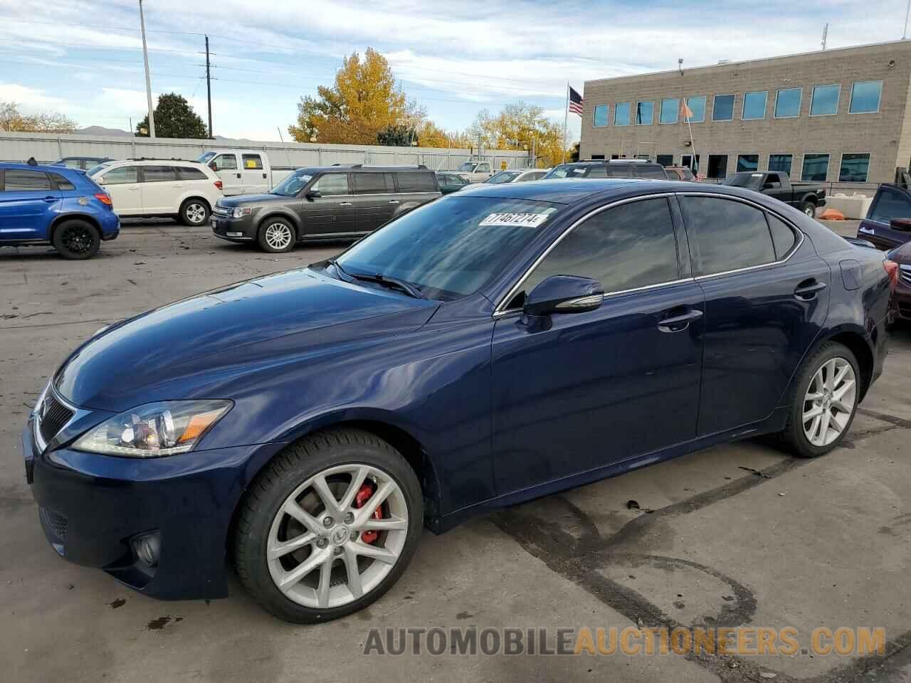 JTHCF5C23B5052412 LEXUS IS 2011