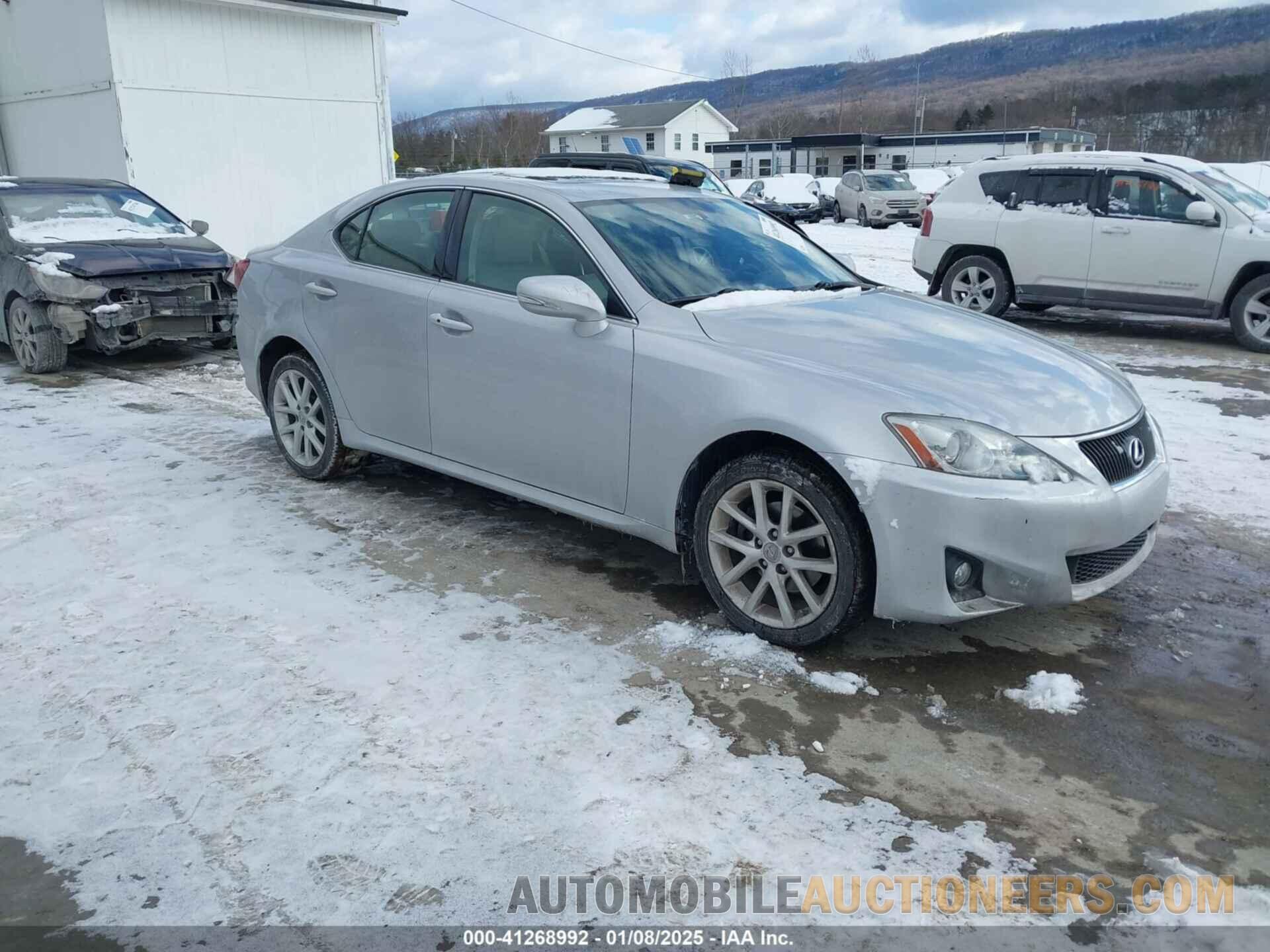 JTHCF5C24B5049910 LEXUS IS 250 2011