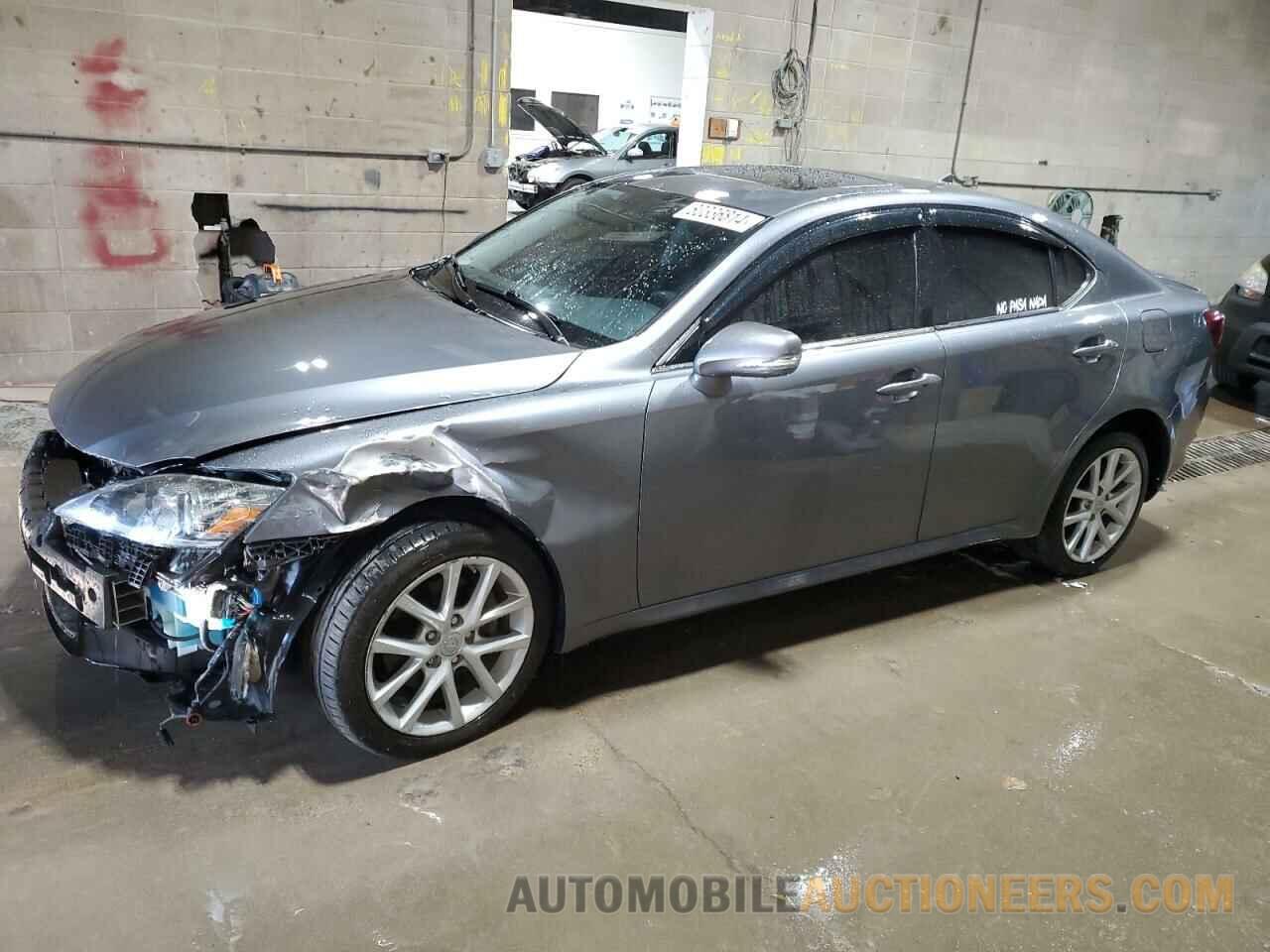 JTHCF5C26C5060635 LEXUS IS 2012