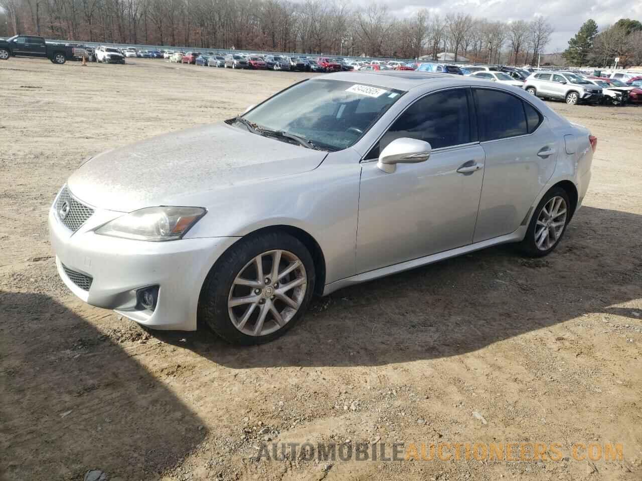 JTHCF5C27B5047035 LEXUS IS 2011