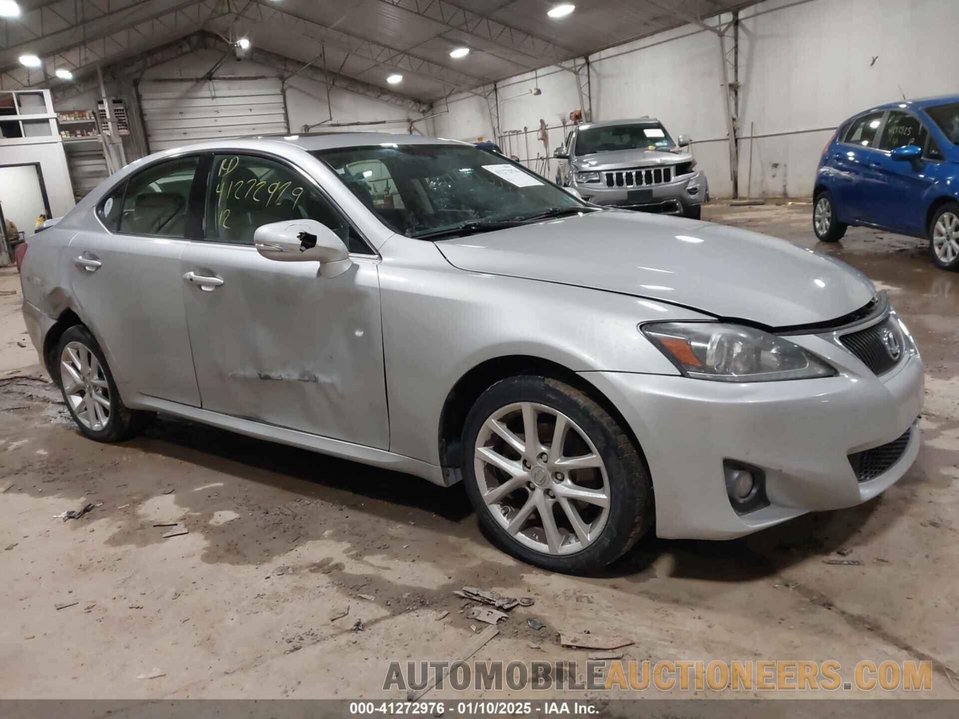 JTHCF5C28C5055923 LEXUS IS 250 2012