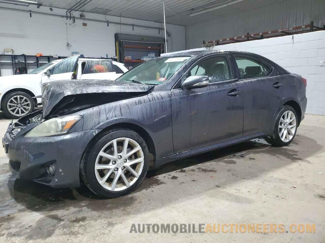 JTHCF5C29B5047442 LEXUS IS 2011