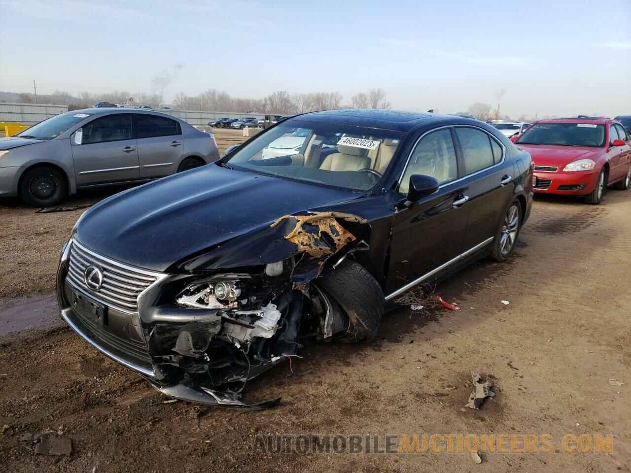 JTHCL5EF1F5023330 LEXUS LS460 2015