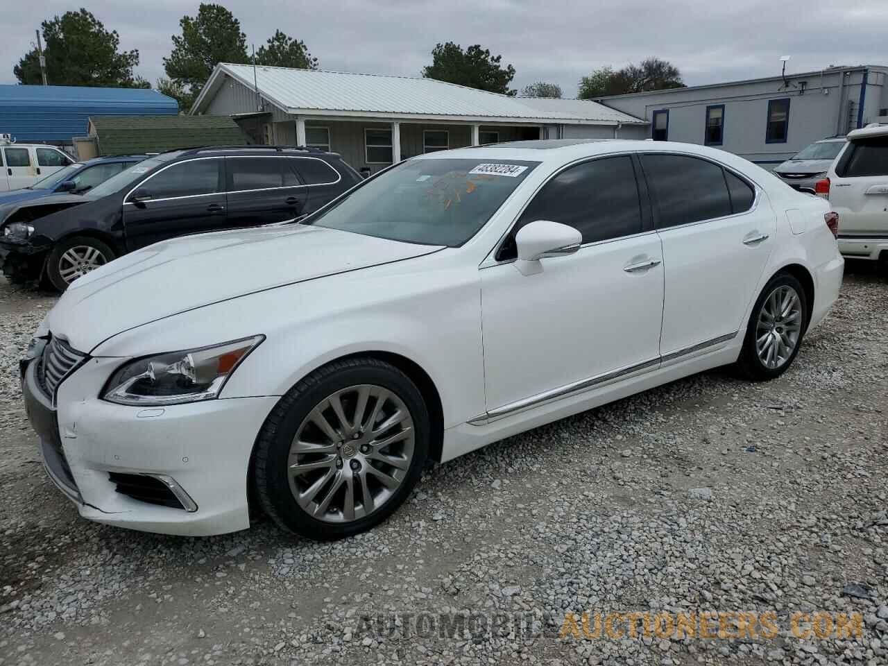 JTHCL5EF8F5024541 LEXUS LS460 2015