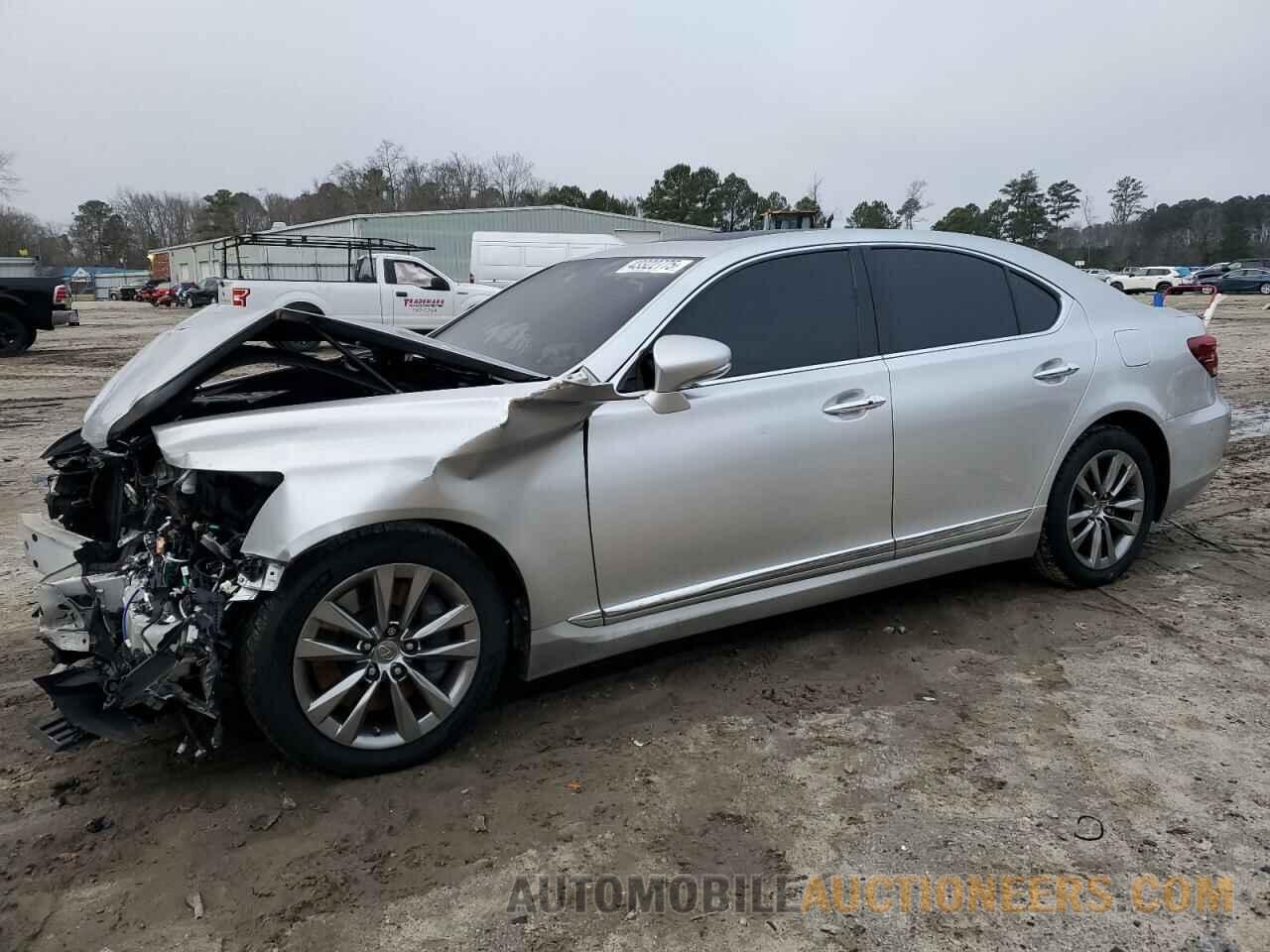 JTHCL5EFXD5018821 LEXUS LS460 2013