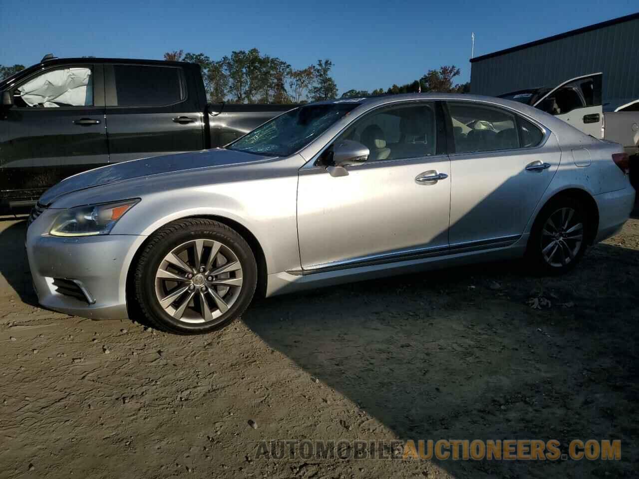 JTHCL5EFXG5026342 LEXUS LS460 2016