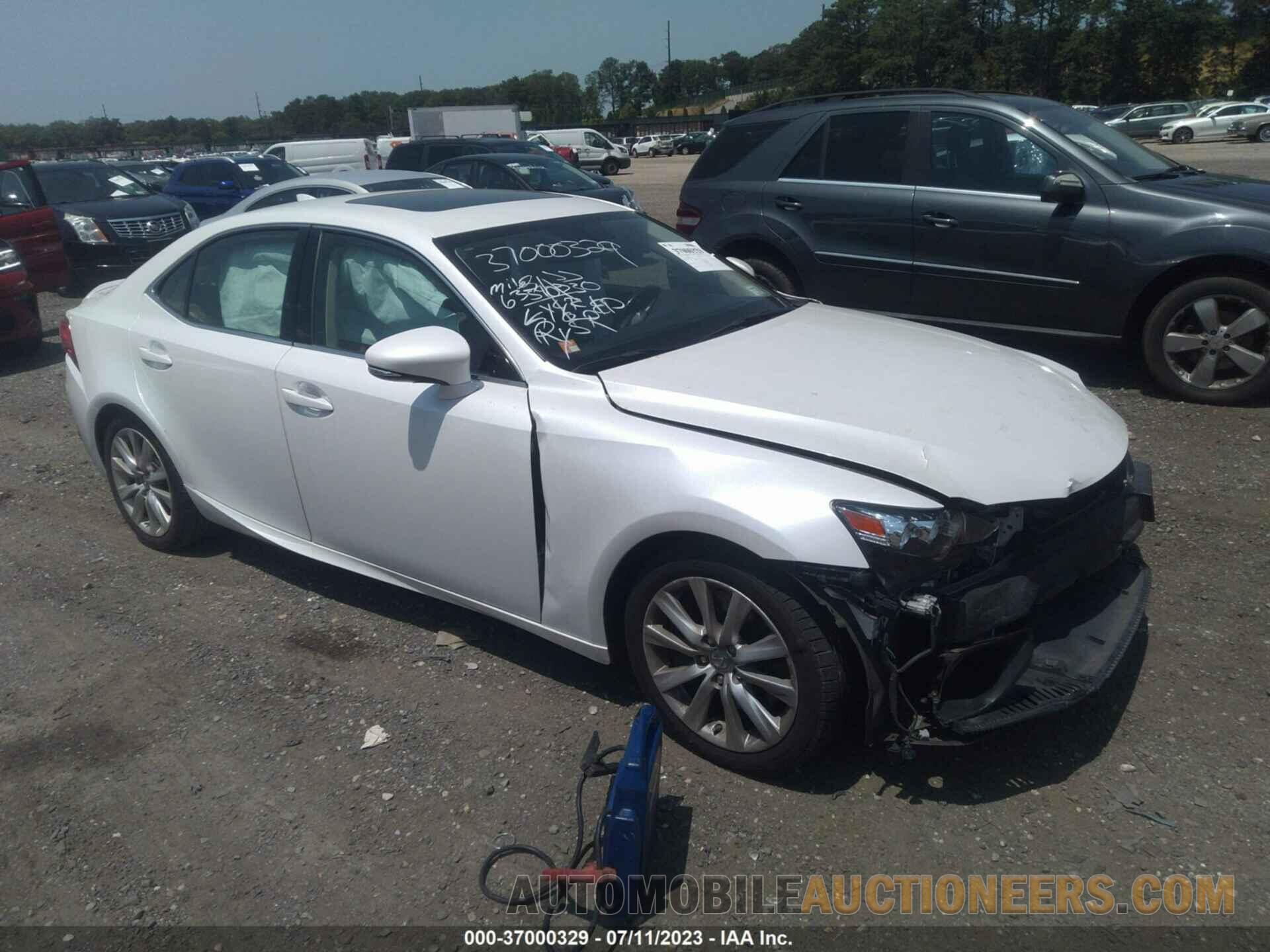 JTHCM1D20G5014009 LEXUS IS 300 2016