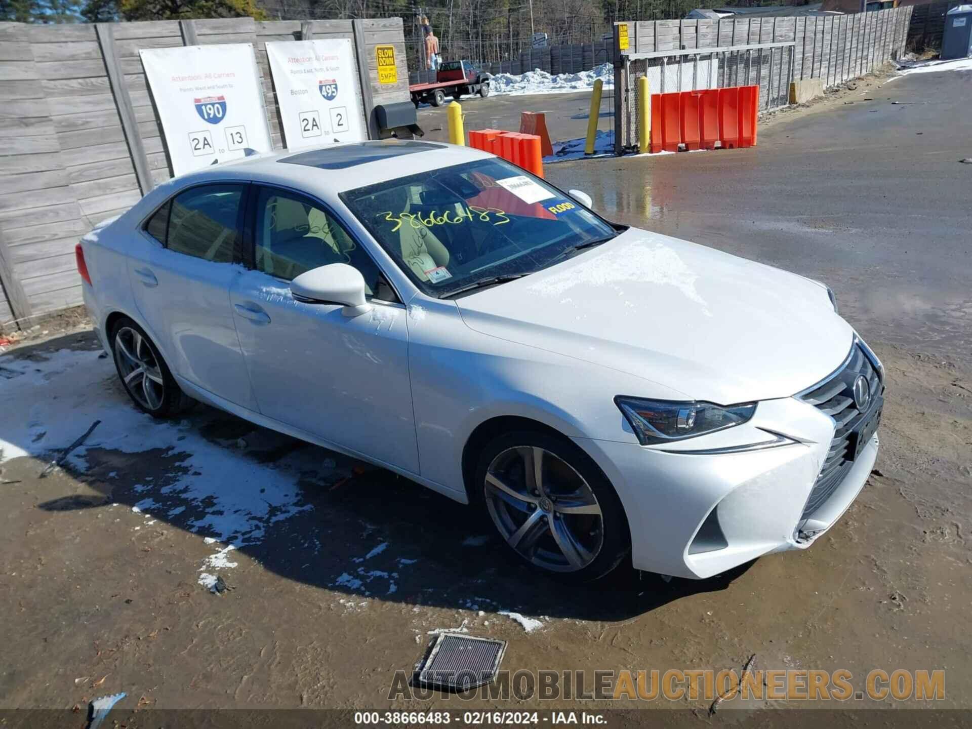 JTHCM1D20H5016098 LEXUS IS 300 2017