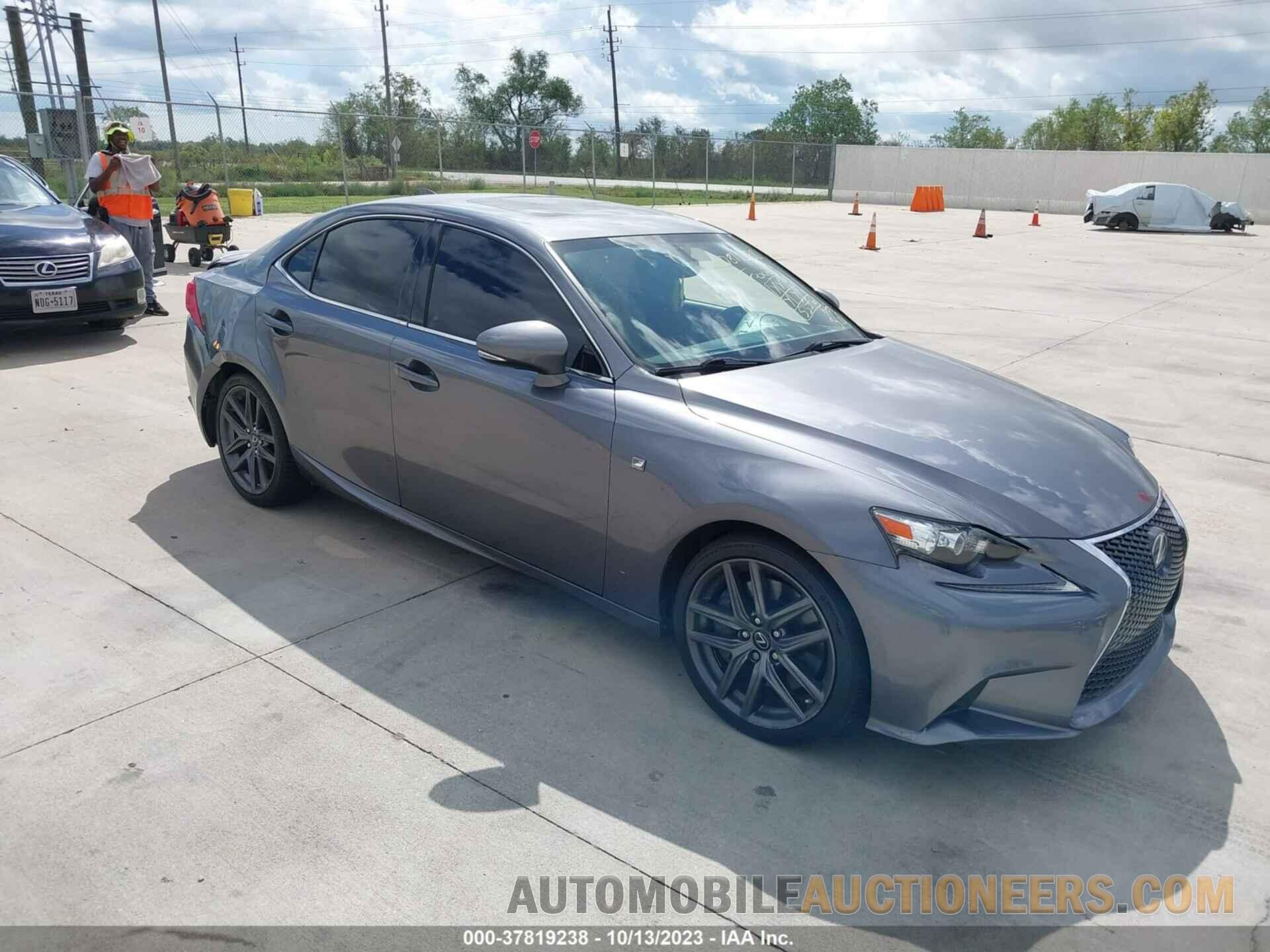 JTHCM1D22G5005411 LEXUS IS 300 2016