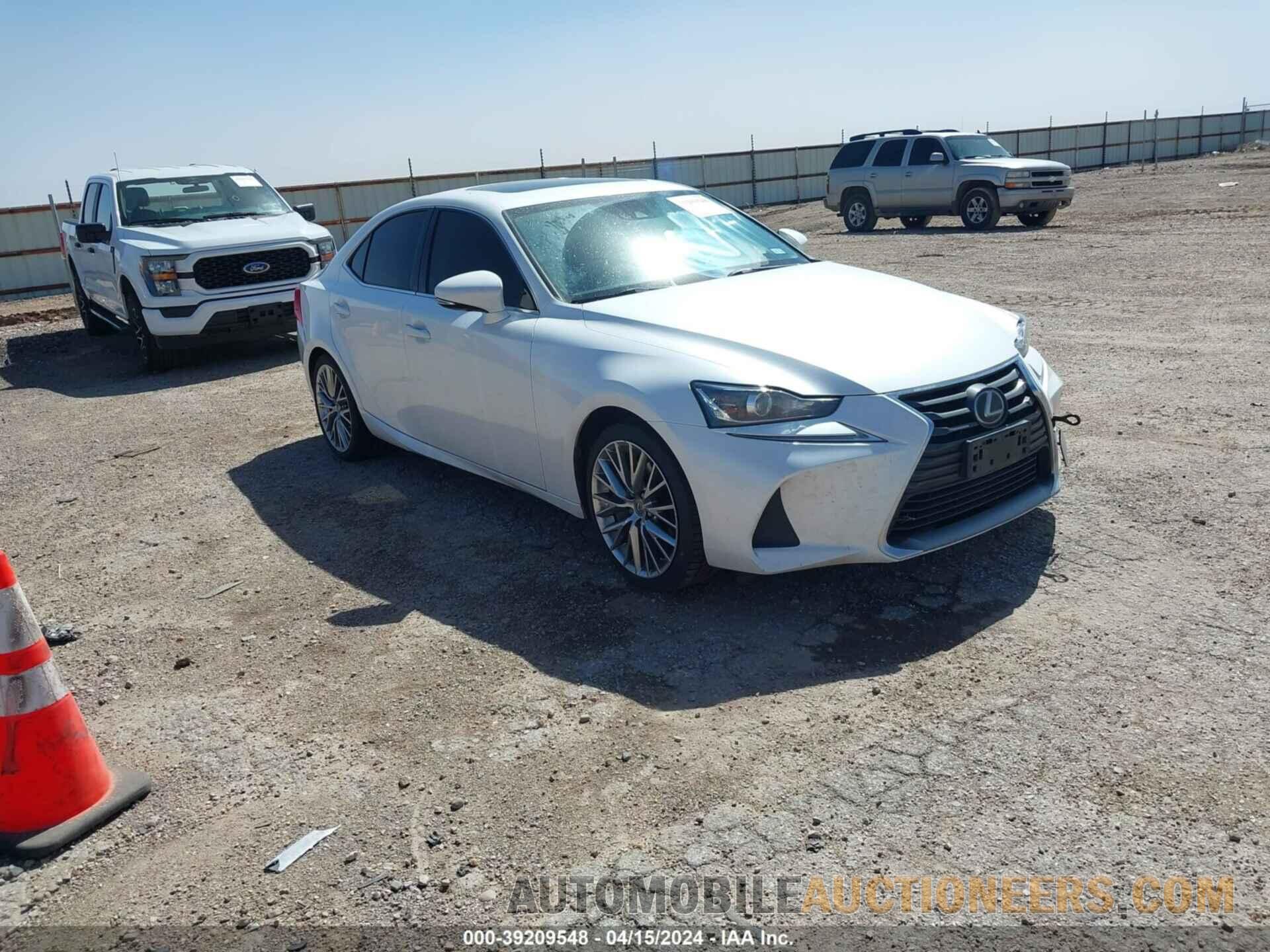 JTHCM1D22H5014997 LEXUS IS 300 2017