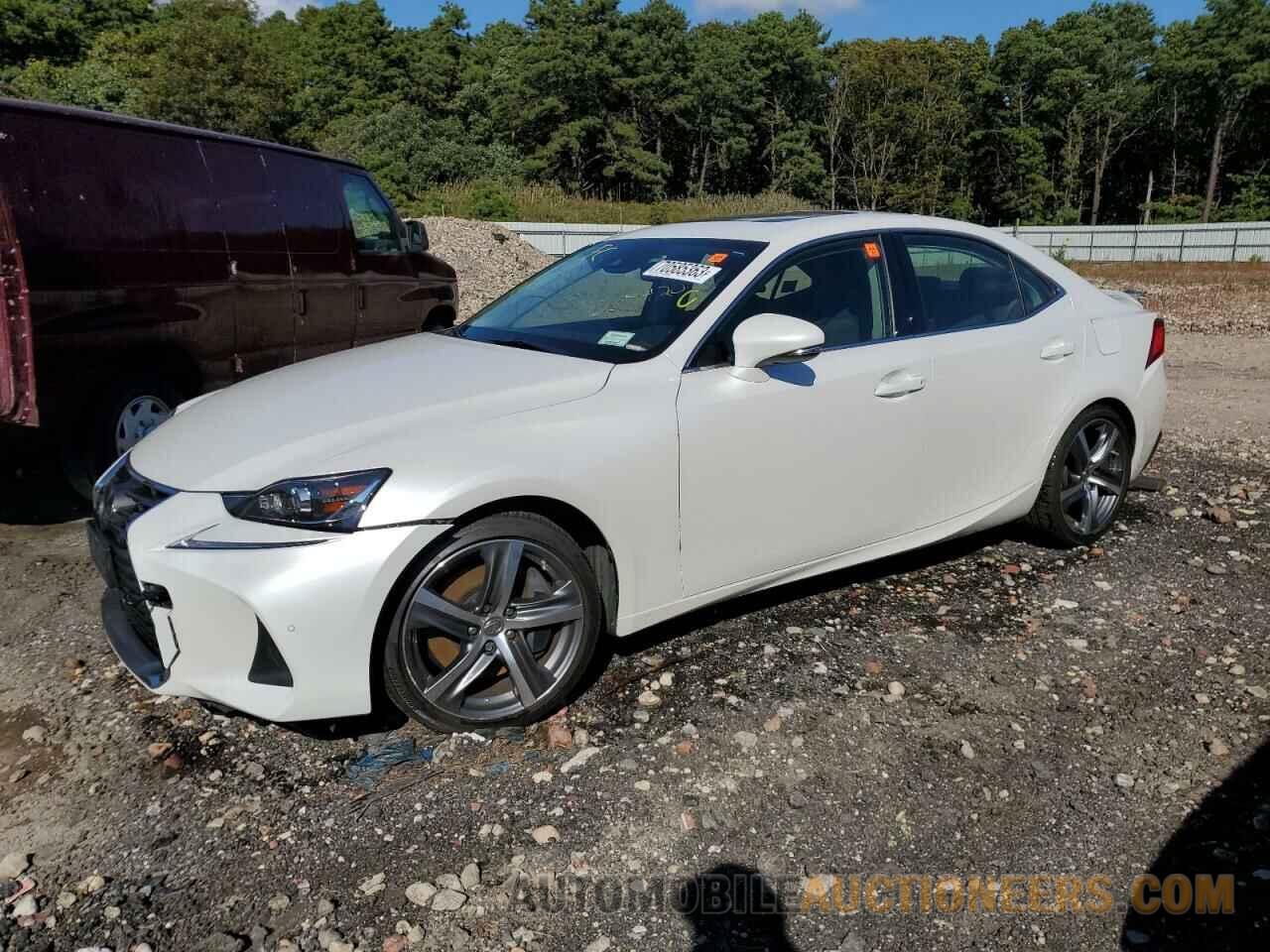 JTHCM1D22H5025420 LEXUS IS 2017