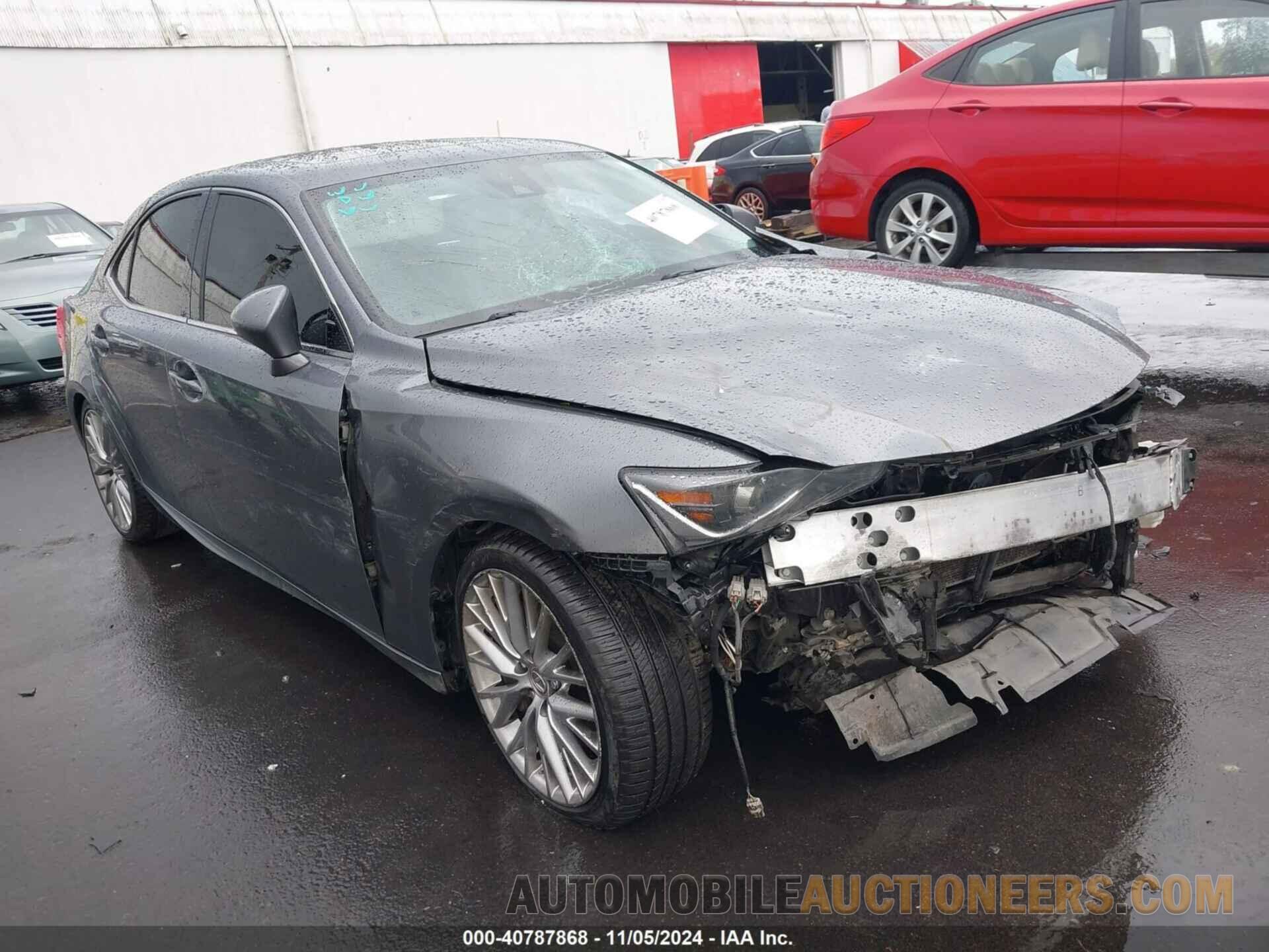 JTHCM1D24H5016380 LEXUS IS 300 2017