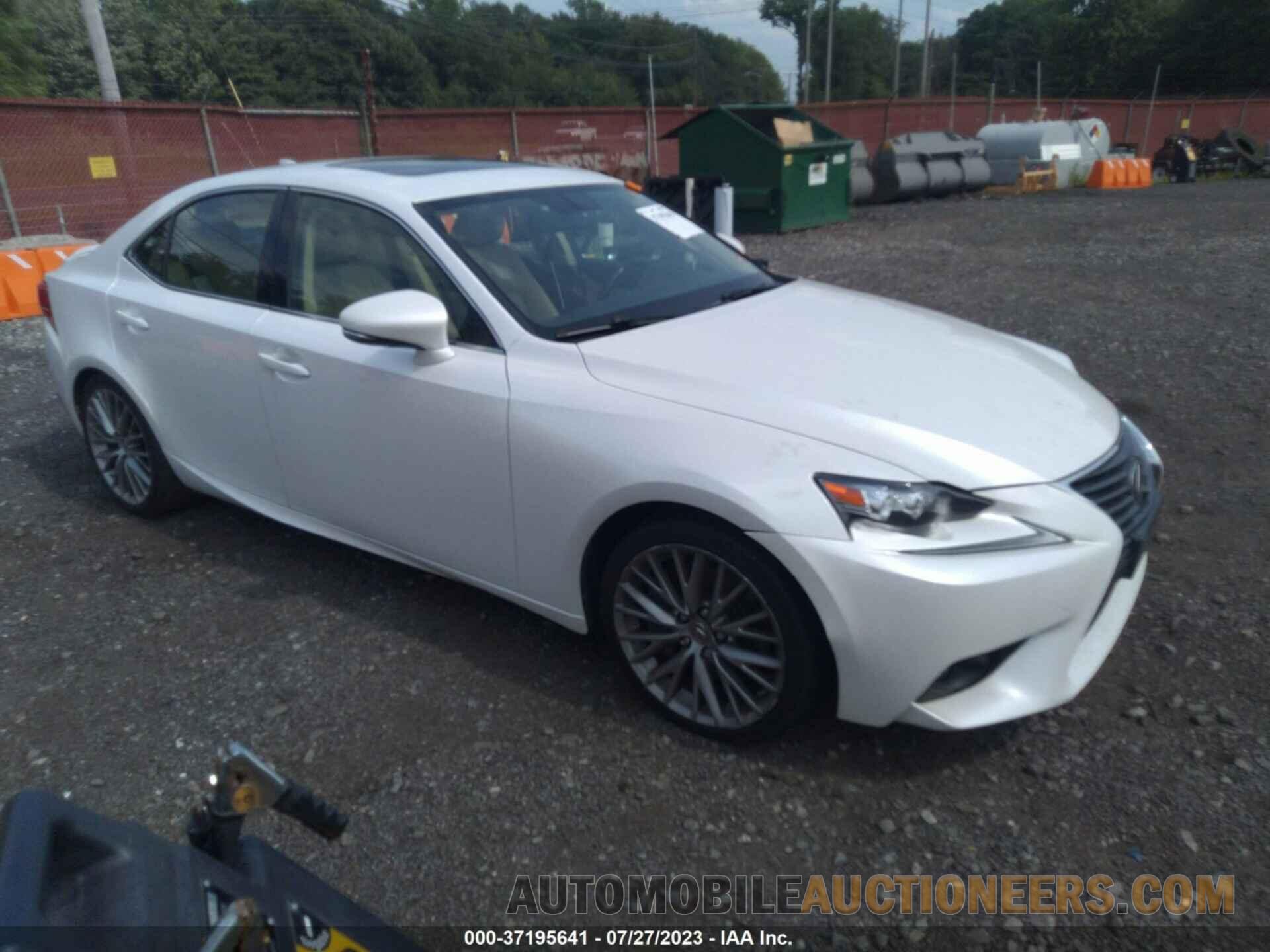 JTHCM1D25G5001269 LEXUS IS 300 2016