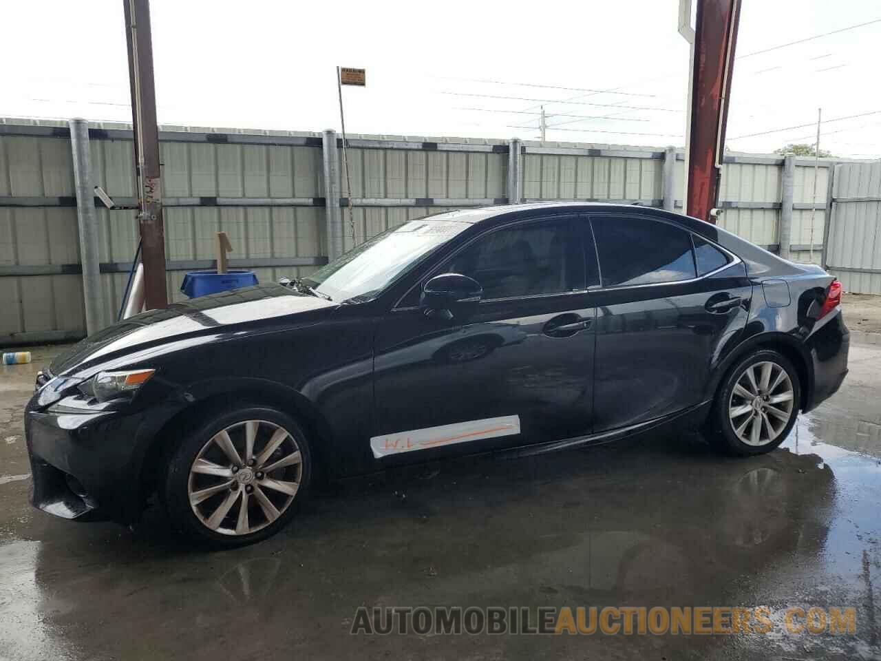 JTHCM1D25G5002566 LEXUS IS 2016