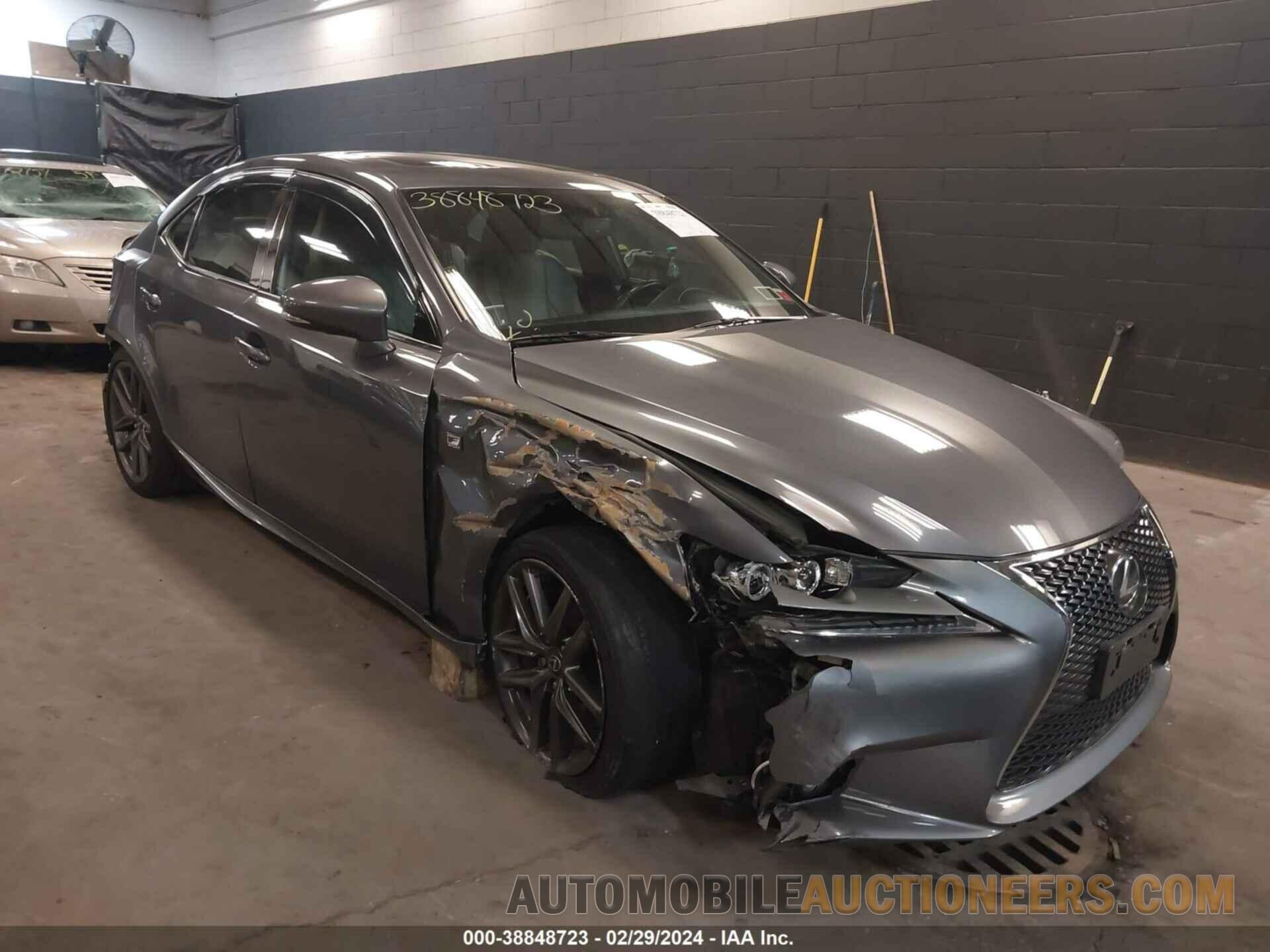 JTHCM1D25G5006813 LEXUS IS 300 2016