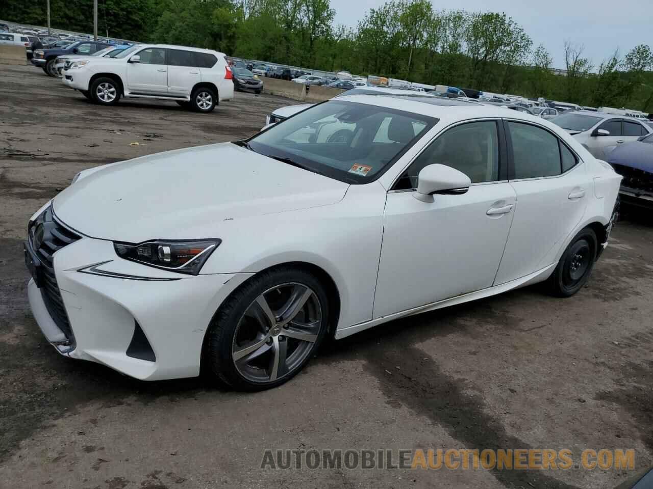 JTHCM1D25H5020583 LEXUS IS 2017