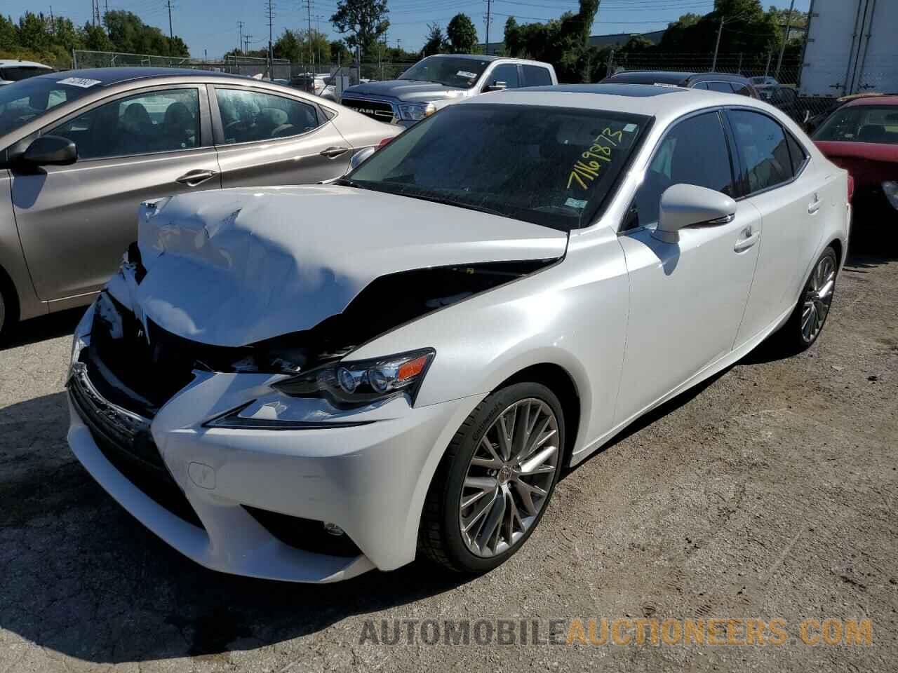 JTHCM1D26G5008117 LEXUS IS 2016