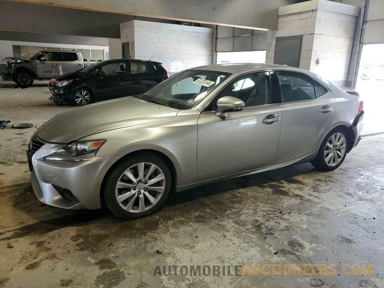 JTHCM1D27G5002679 LEXUS IS 2016