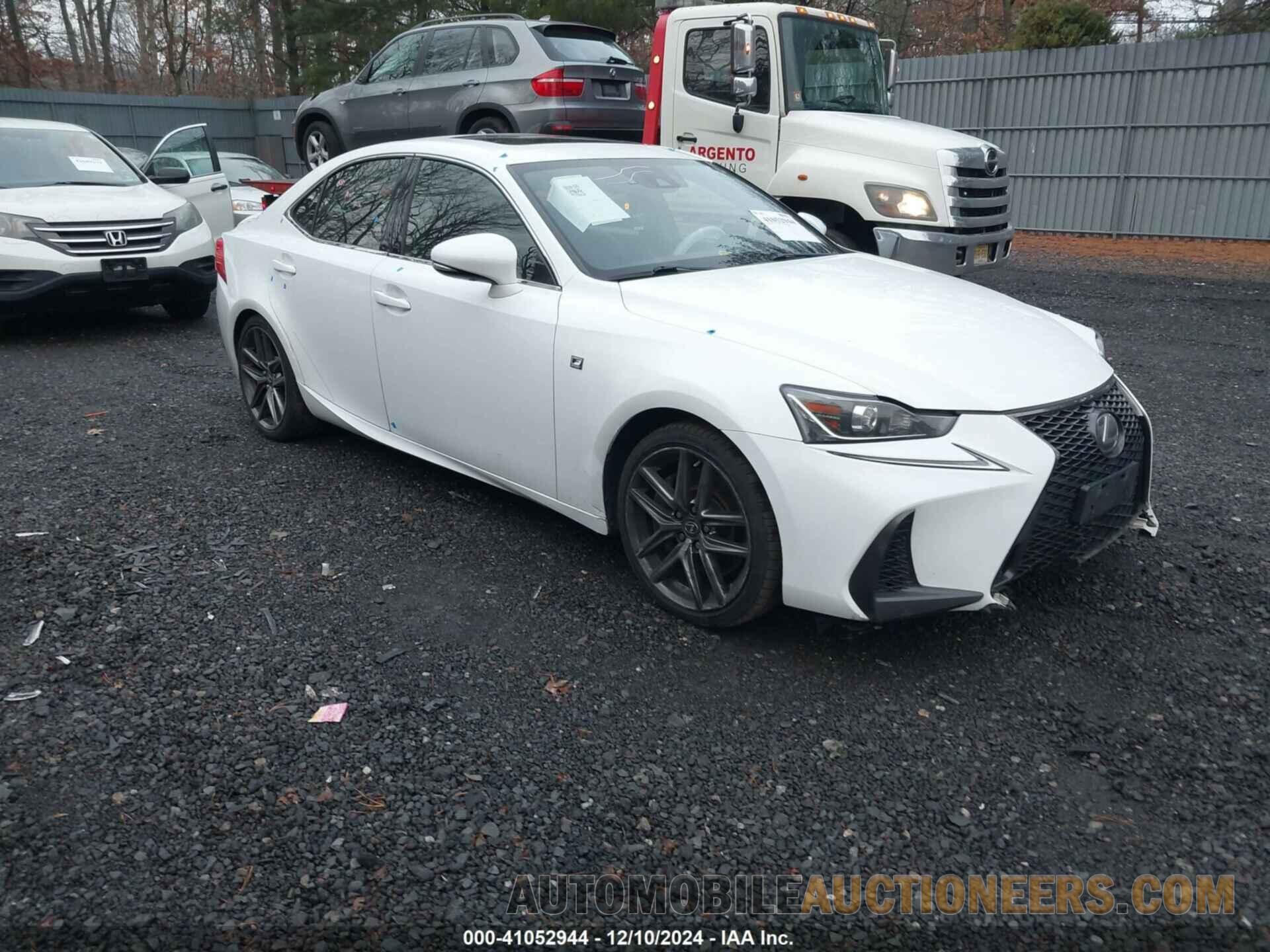 JTHCM1D27H5017359 LEXUS IS 300 2017