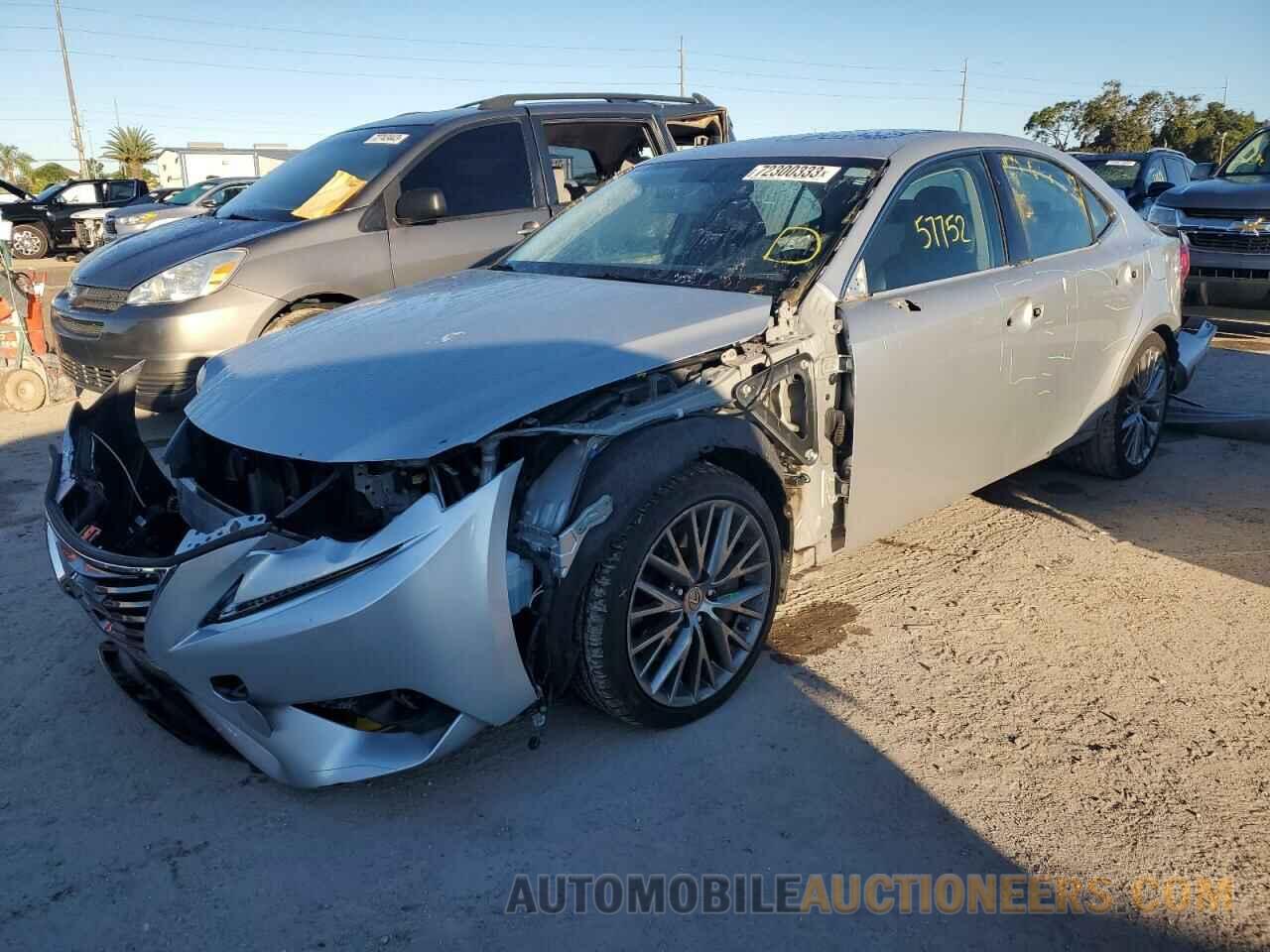 JTHCM1D29G5004806 LEXUS IS 2016