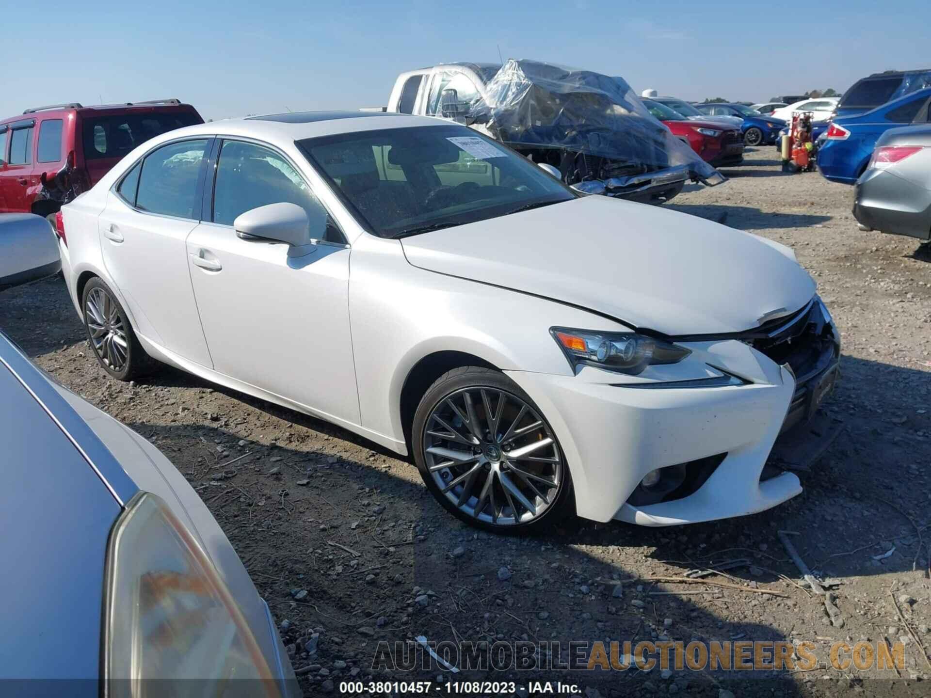 JTHCM1D29G5006085 LEXUS IS 300 2016