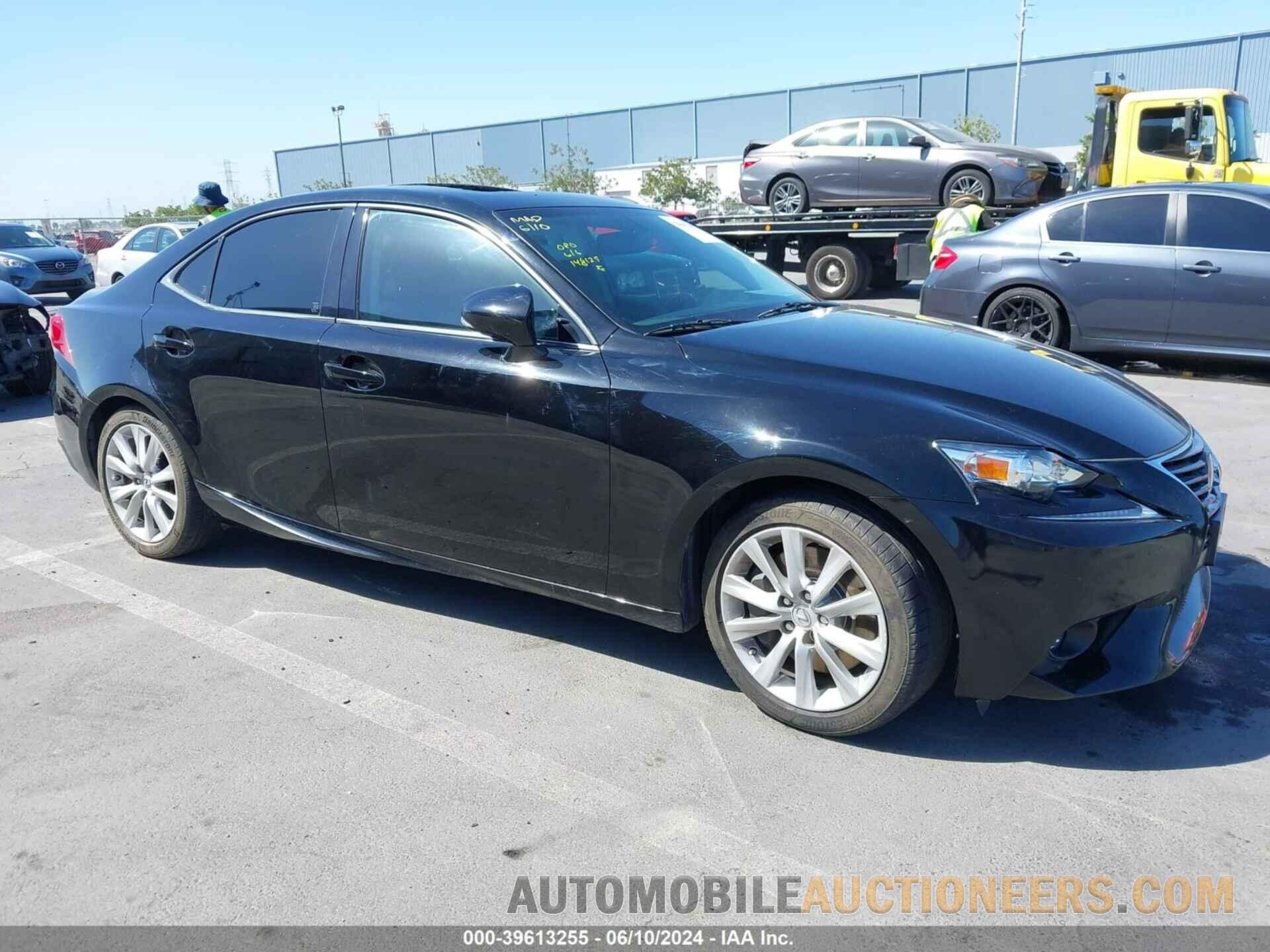 JTHCM1D29G5014851 LEXUS IS 300 2016