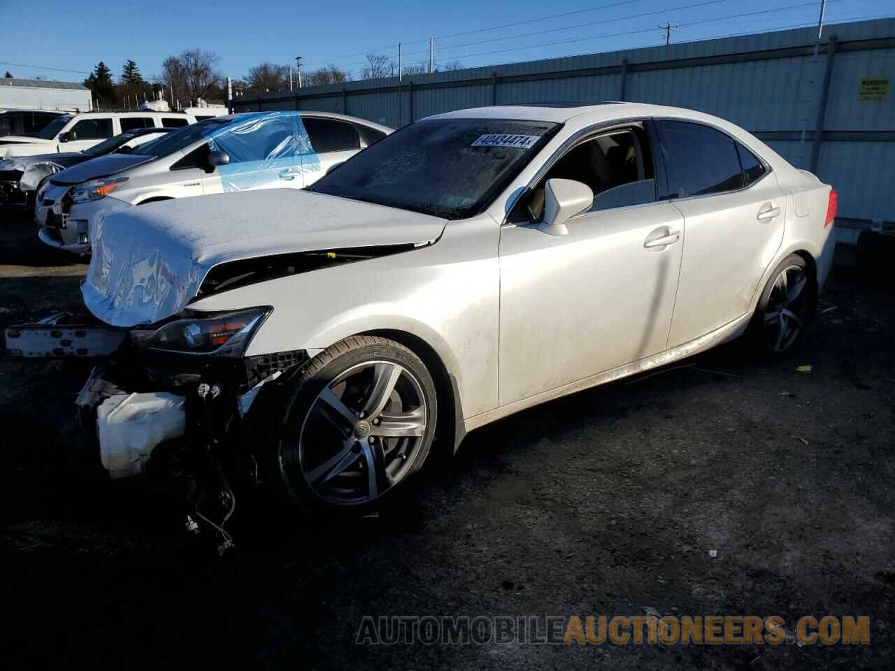 JTHCM1D29H5016715 LEXUS IS 2017