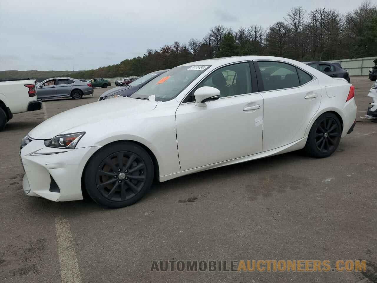 JTHCM1D29H5022952 LEXUS IS 2017