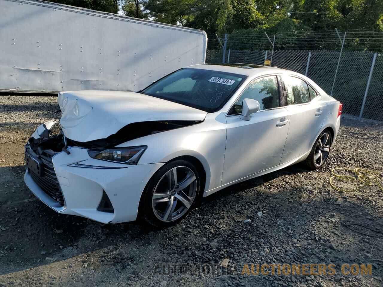 JTHCM1D2XH5020613 LEXUS IS 2017