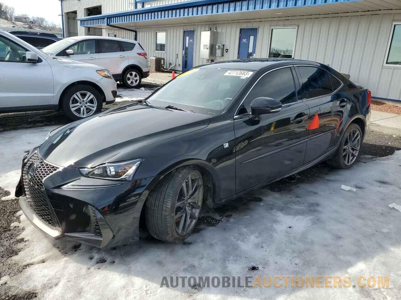 JTHCZ1D24J5015818 LEXUS IS 2018