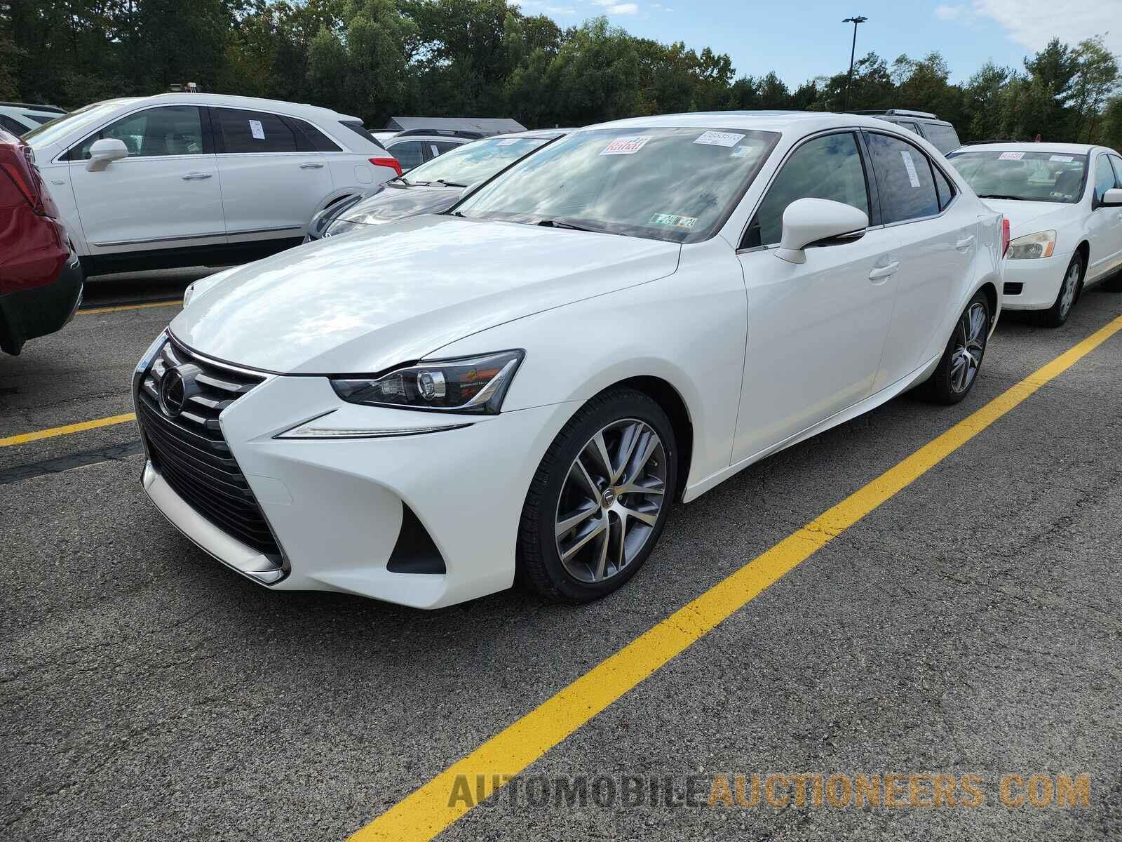 JTHD81F2XL5041699 Lexus IS IS 2020