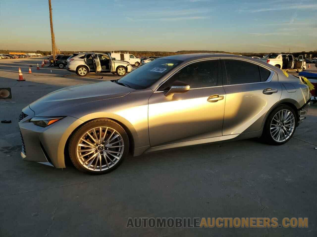 JTHDA1D25P5126530 LEXUS IS 2023