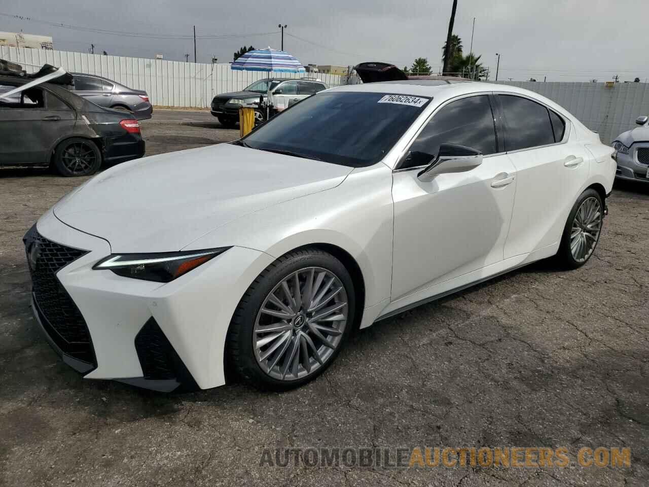 JTHDA1D2XP5125048 LEXUS IS 2023