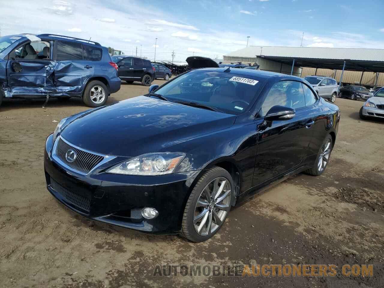 JTHFE2C20F2511367 LEXUS IS 2015