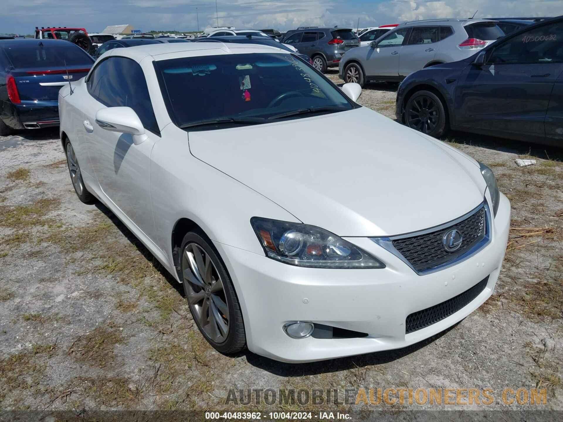 JTHFE2C29F2511500 LEXUS IS 2015