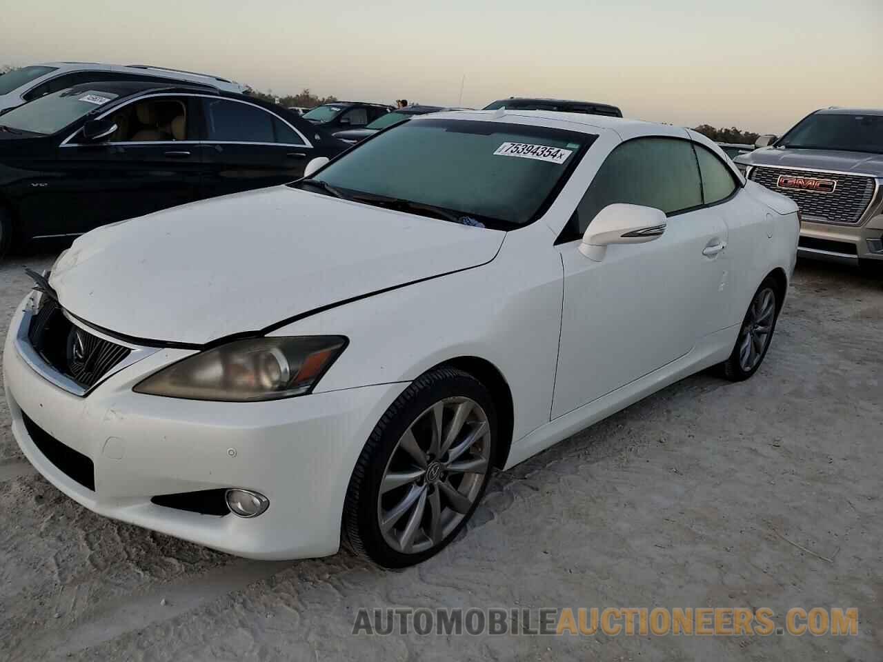 JTHFF2C23F2532839 LEXUS IS 2015