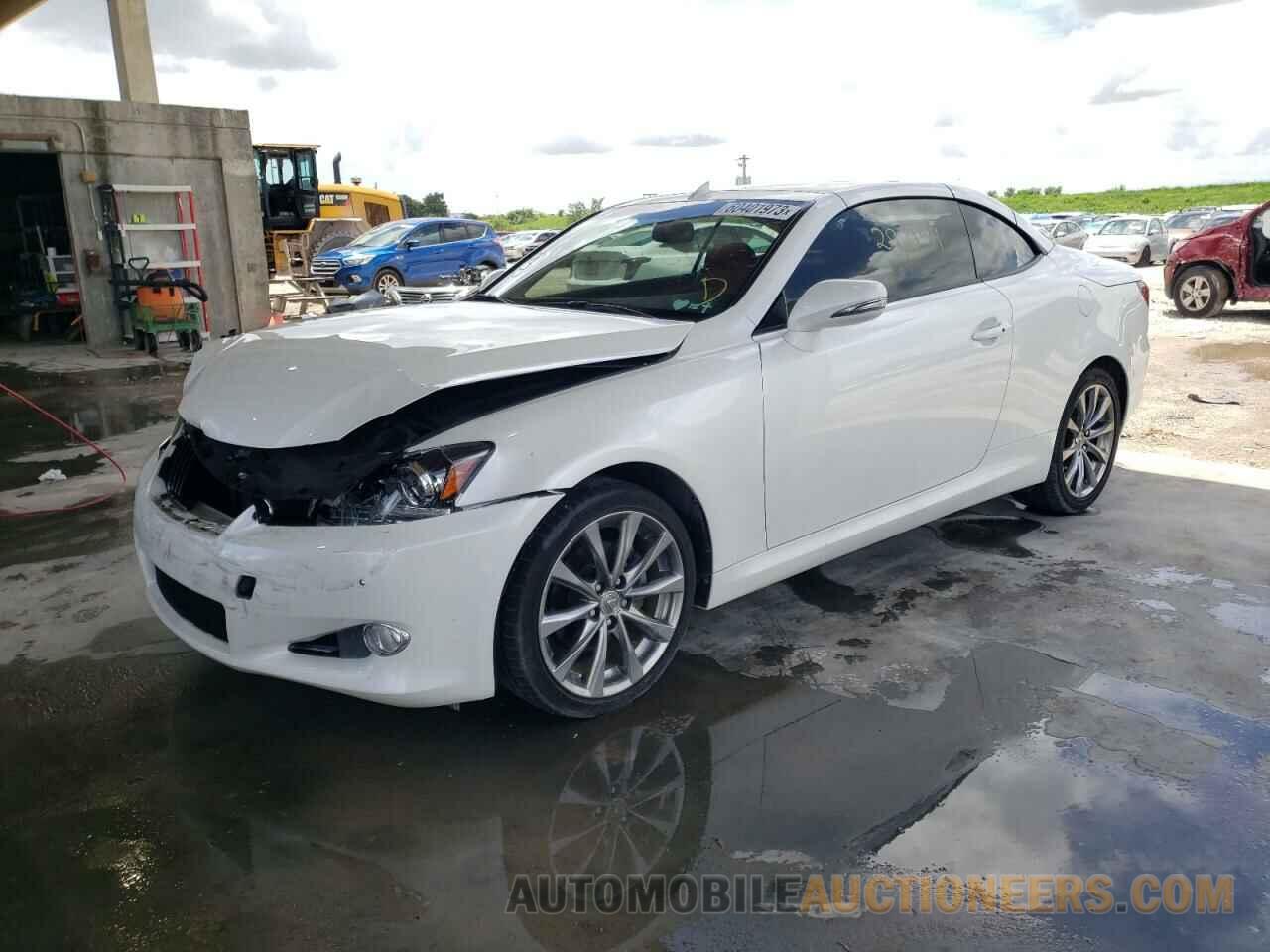 JTHFF2C23F2533375 LEXUS IS 2015