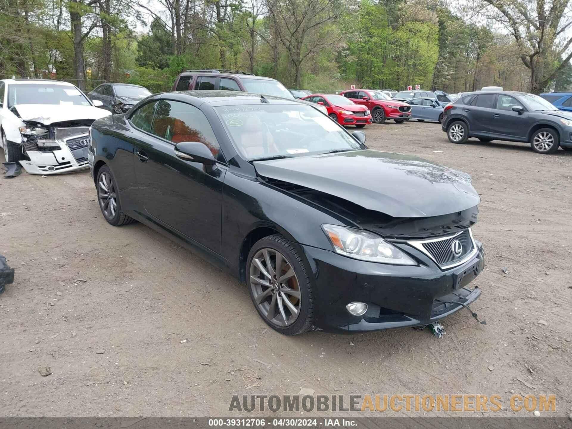 JTHFF2C23F2533425 LEXUS IS 250C 2015