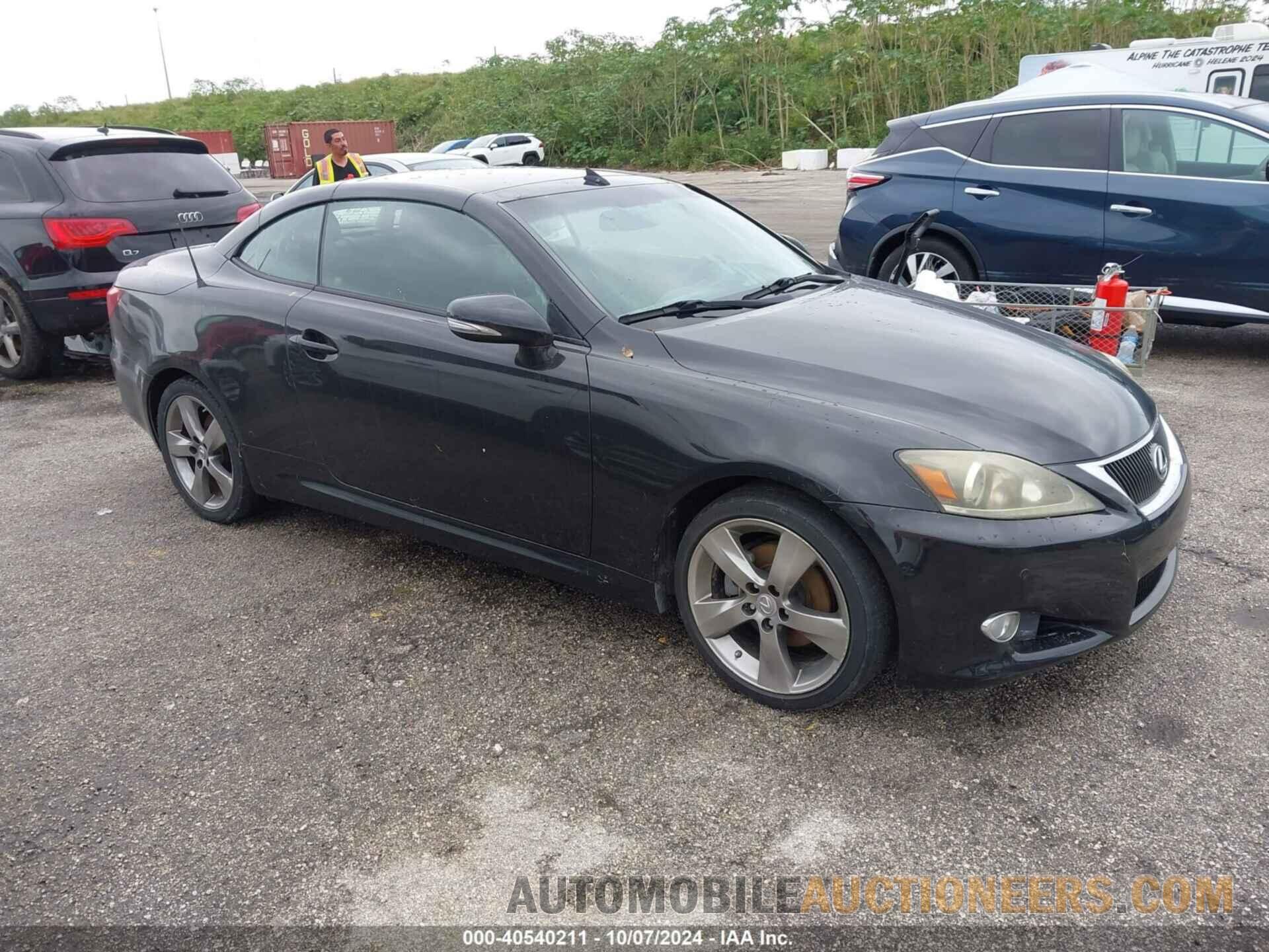 JTHFF2C26B2519688 LEXUS IS 250C 2011