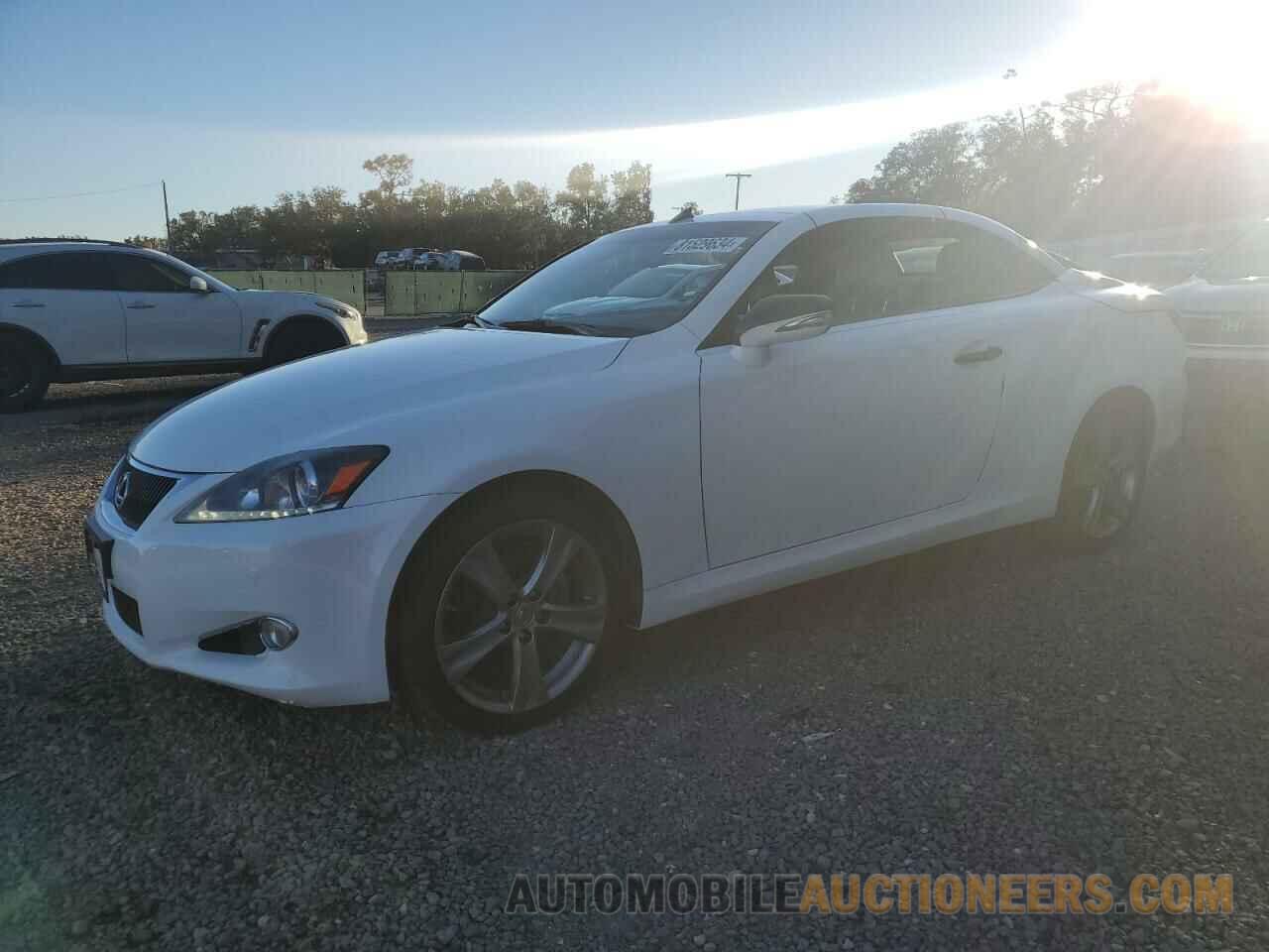 JTHFF2C26D2527499 LEXUS IS 2013