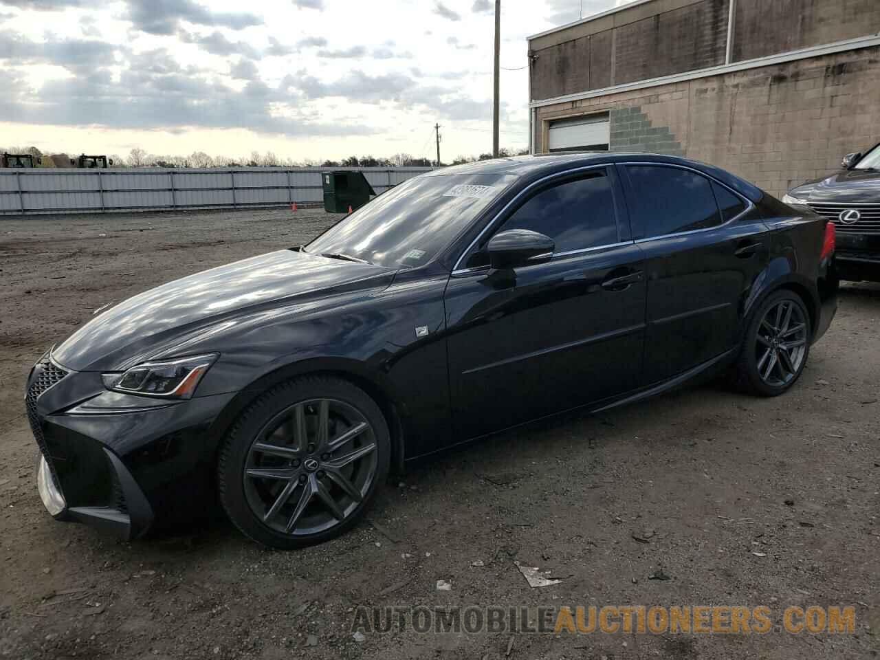 JTHG81F24L5042702 LEXUS IS 2020