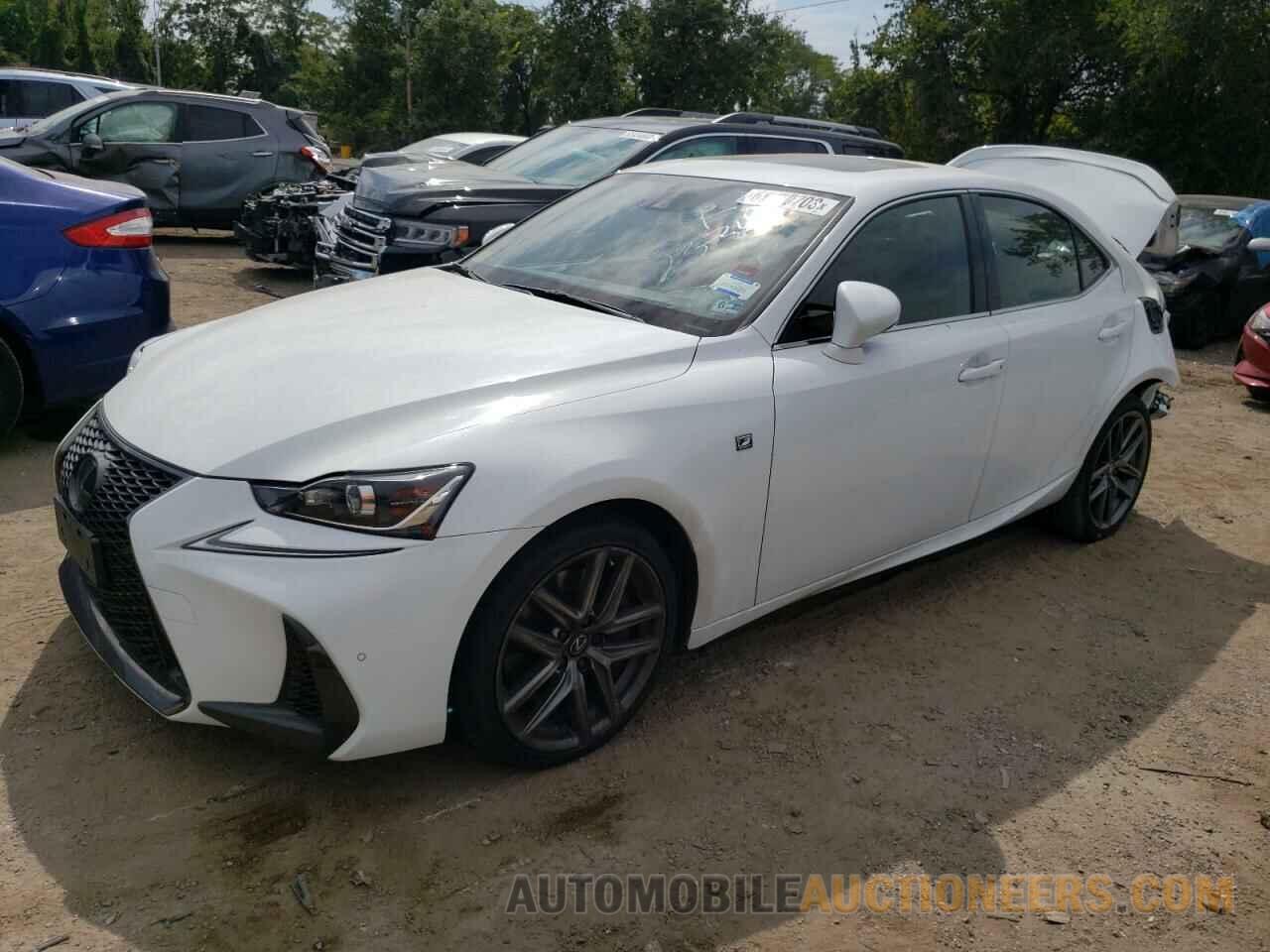 JTHG81F24L5042814 LEXUS IS 2020