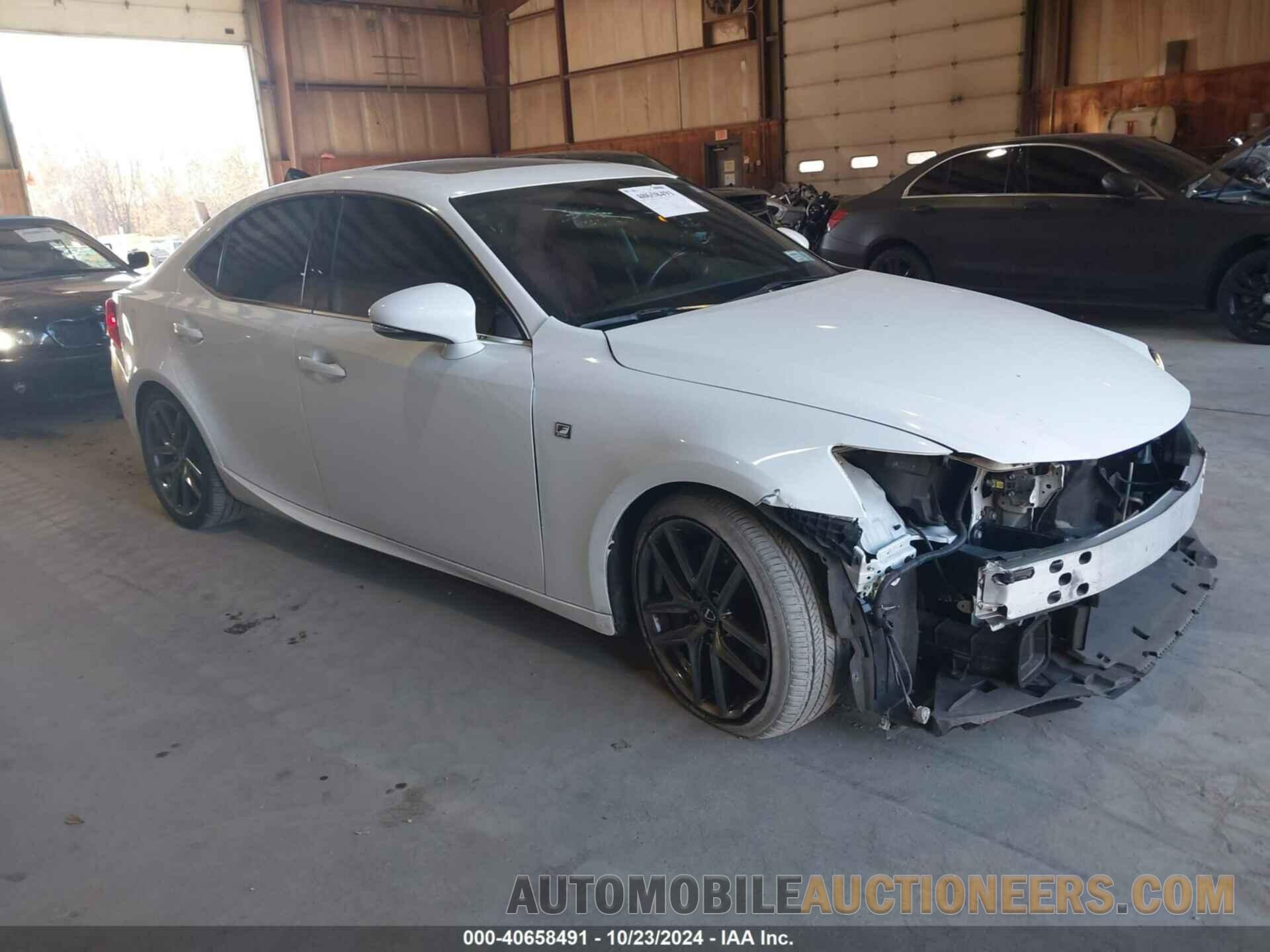 JTHG81F25L5041672 LEXUS IS 300 2020